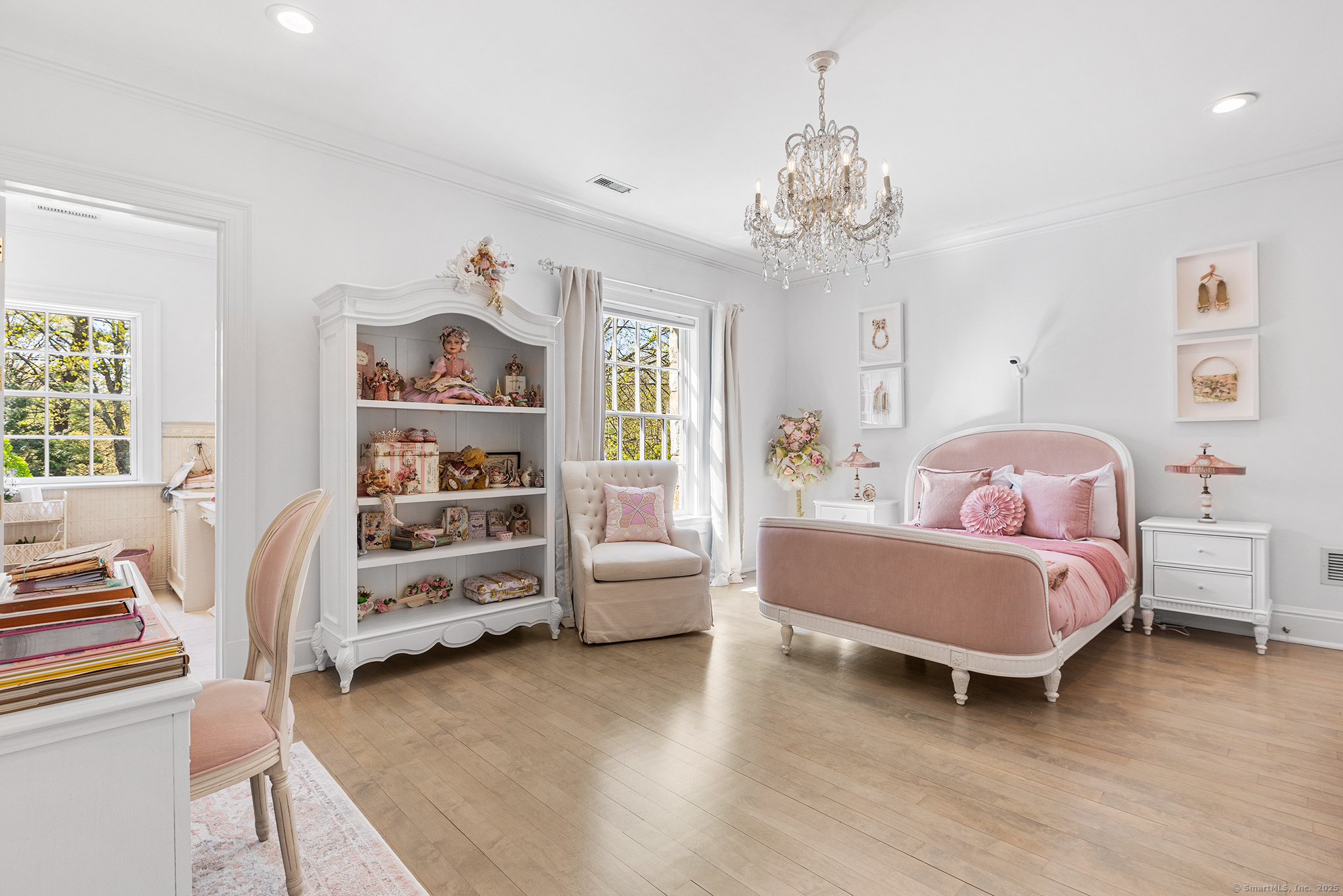 2959 Congress, Fairfield, Connecticut 06824