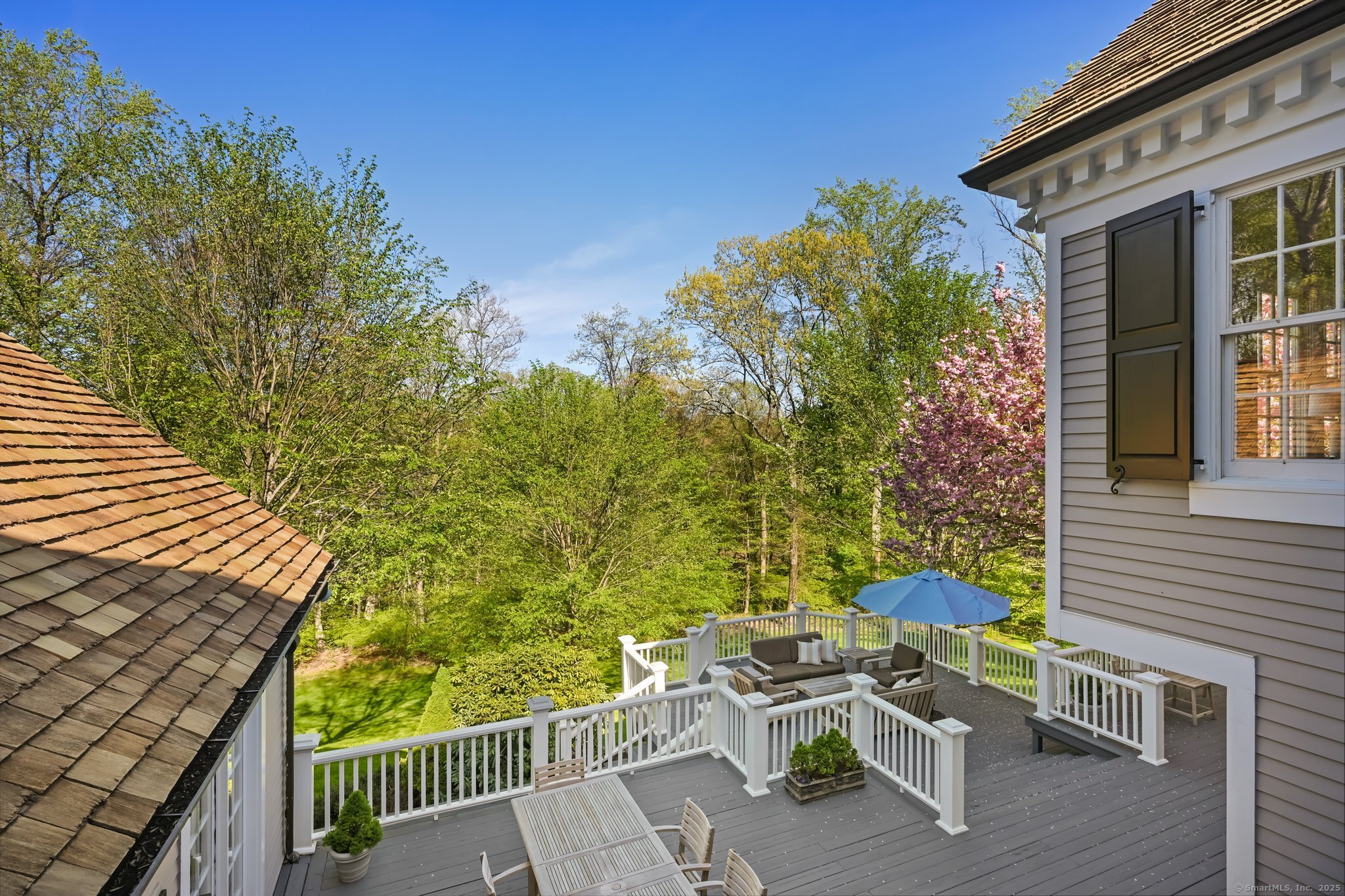 1187 Smith Ridge, New Canaan, Connecticut 06840
