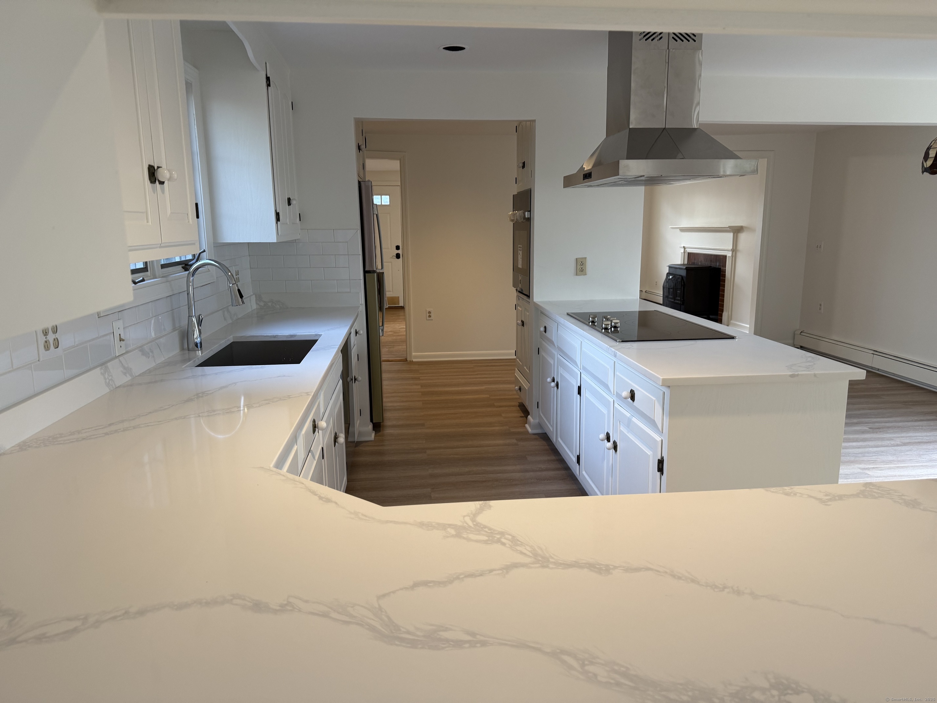 112 Sunset, Fairfield, Connecticut 06824