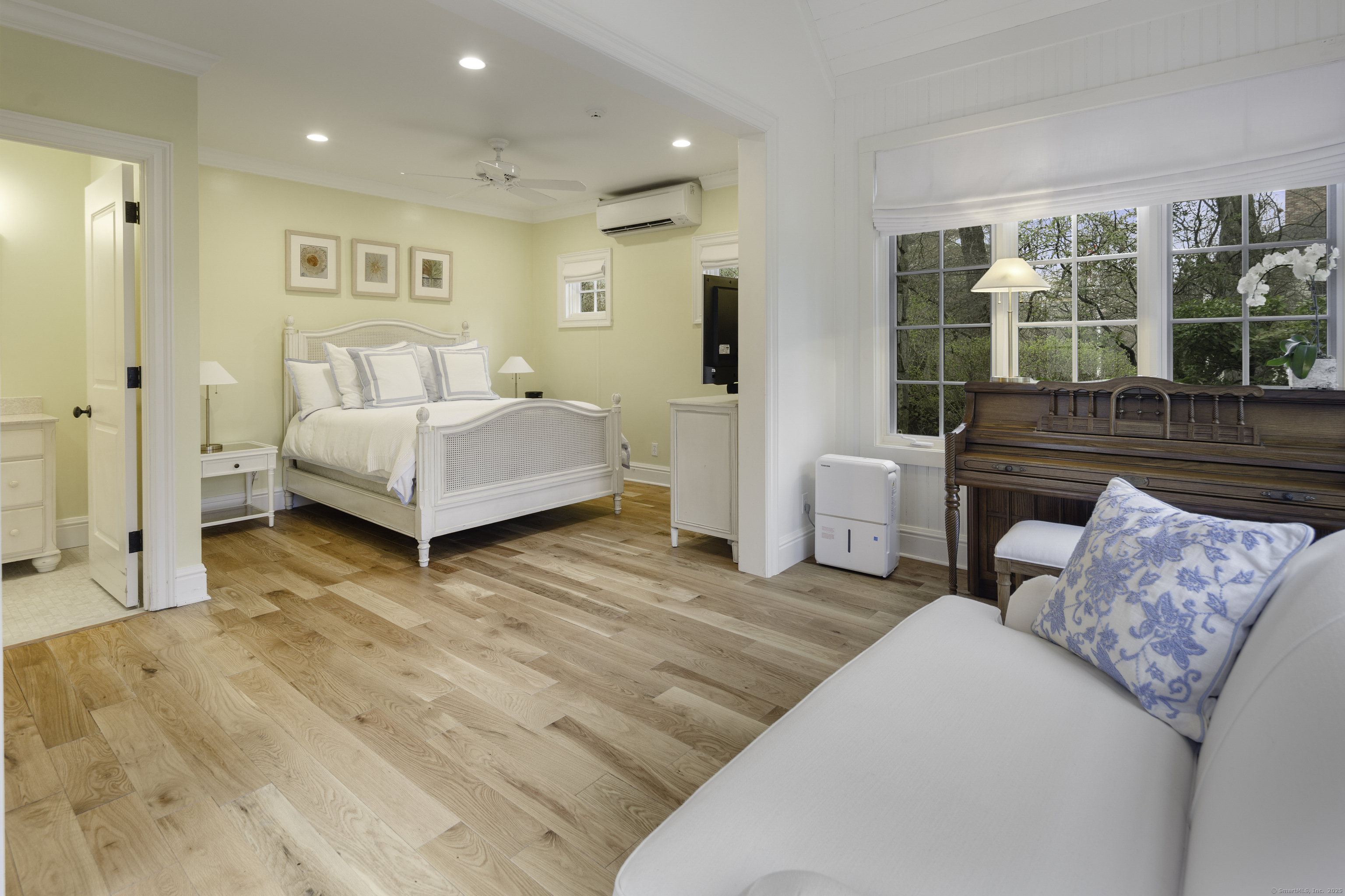 17 Wardwell, New Canaan, Connecticut 06840