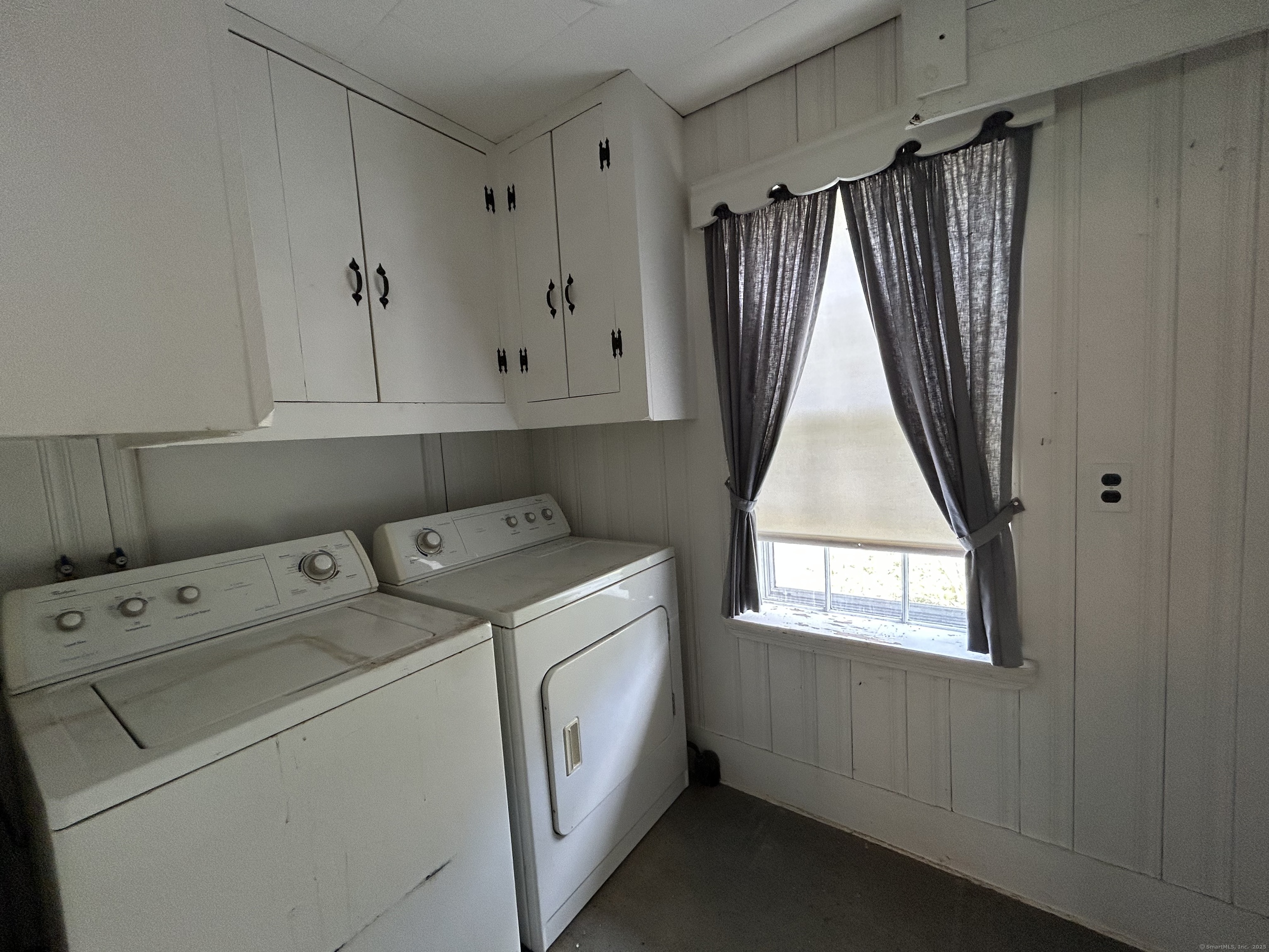 68 Main, North Canaan, Connecticut 06018