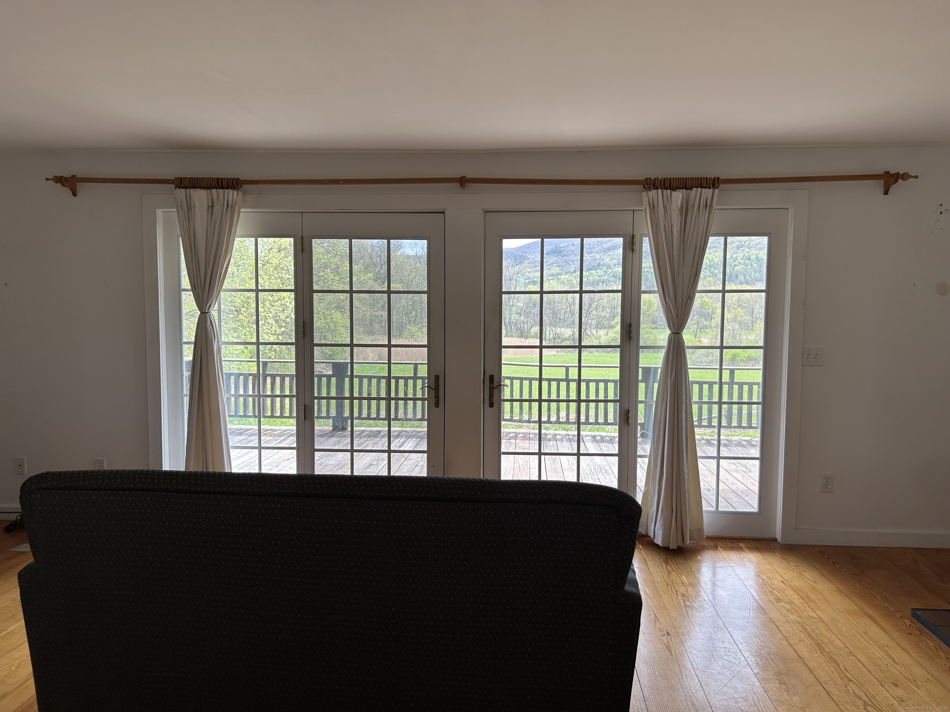 68 Main, North Canaan, Connecticut 06018