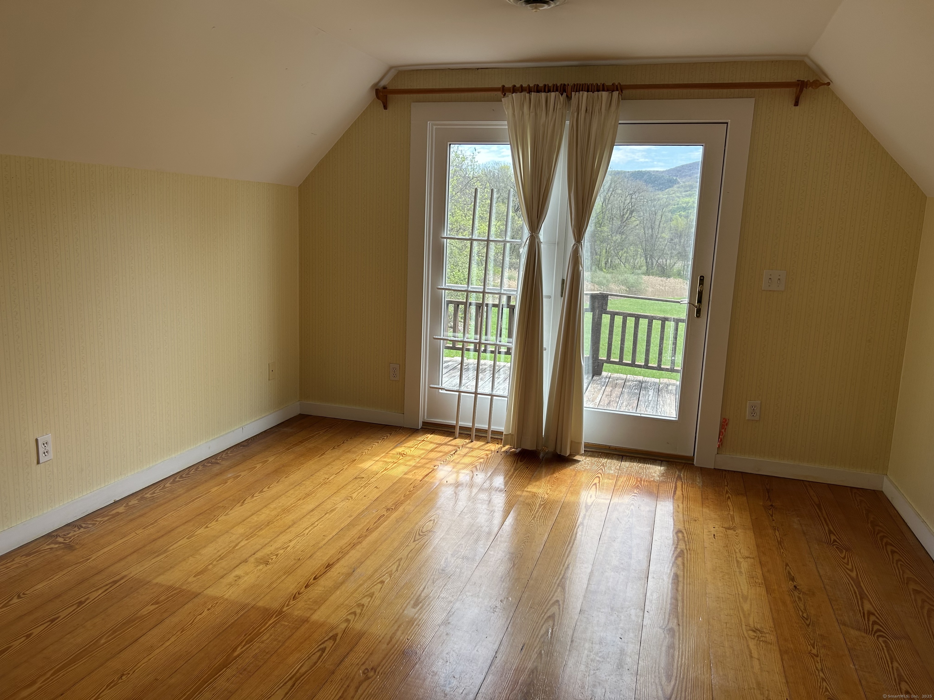68 Main, North Canaan, Connecticut 06018