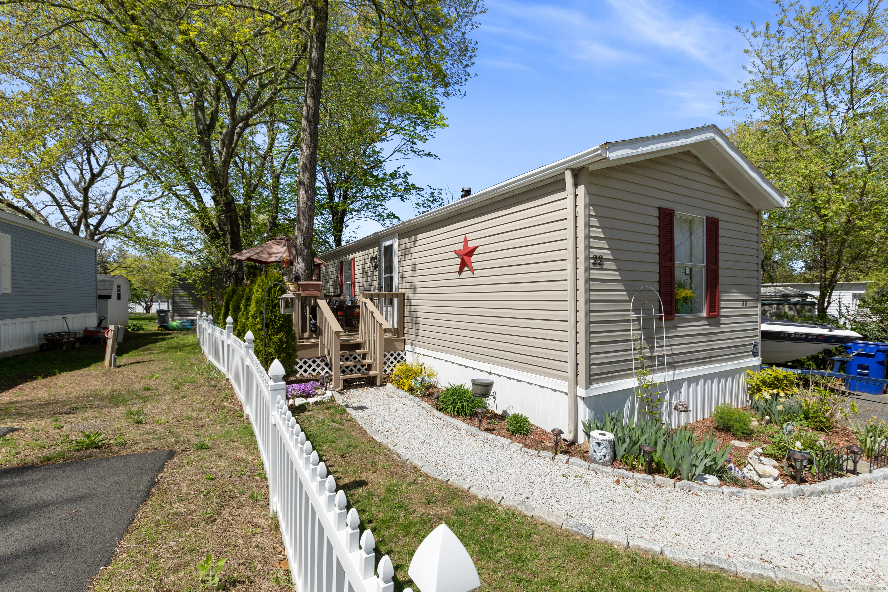 22 White Birch, Danbury, Connecticut 06811
