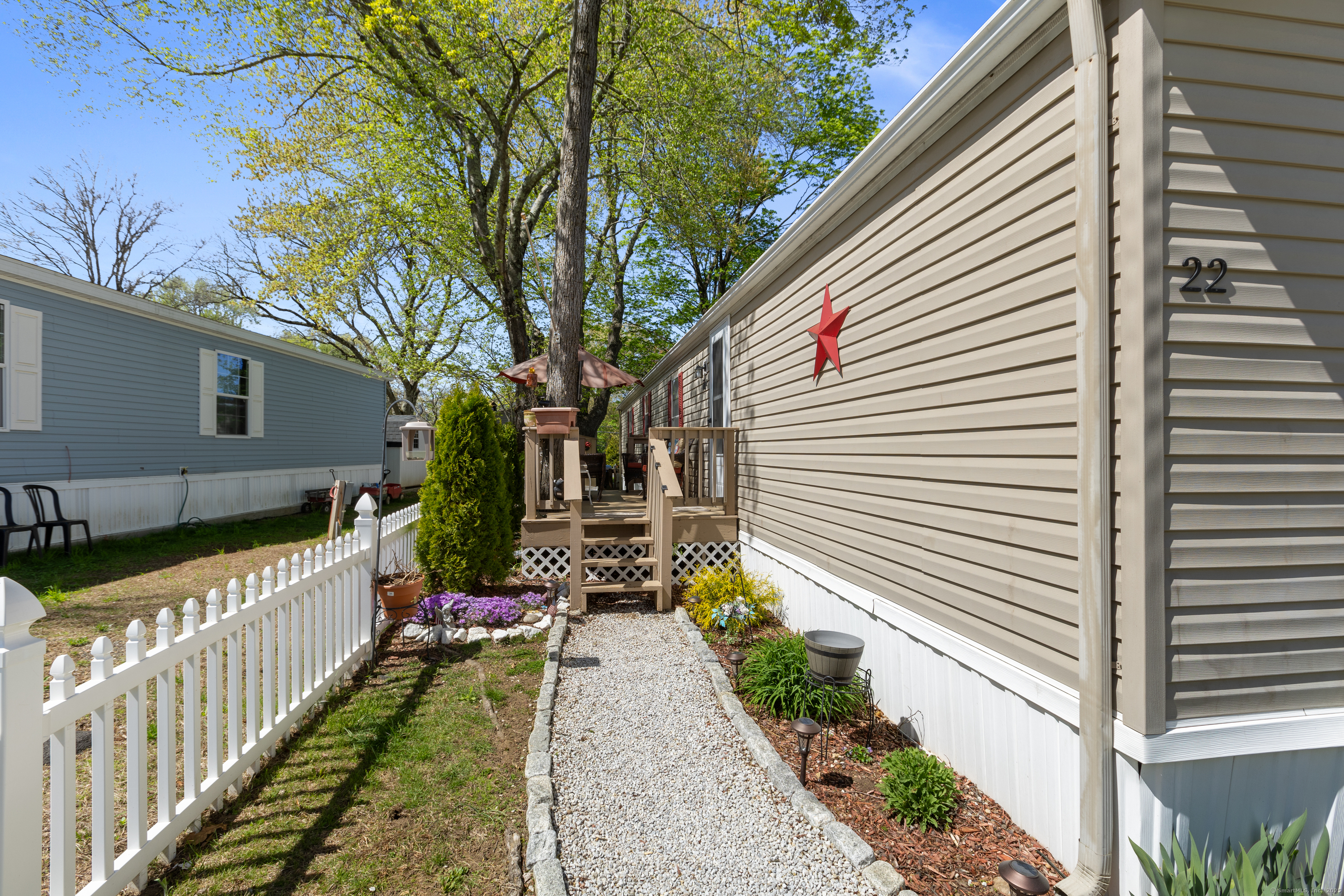 22 White Birch, Danbury, Connecticut 06811