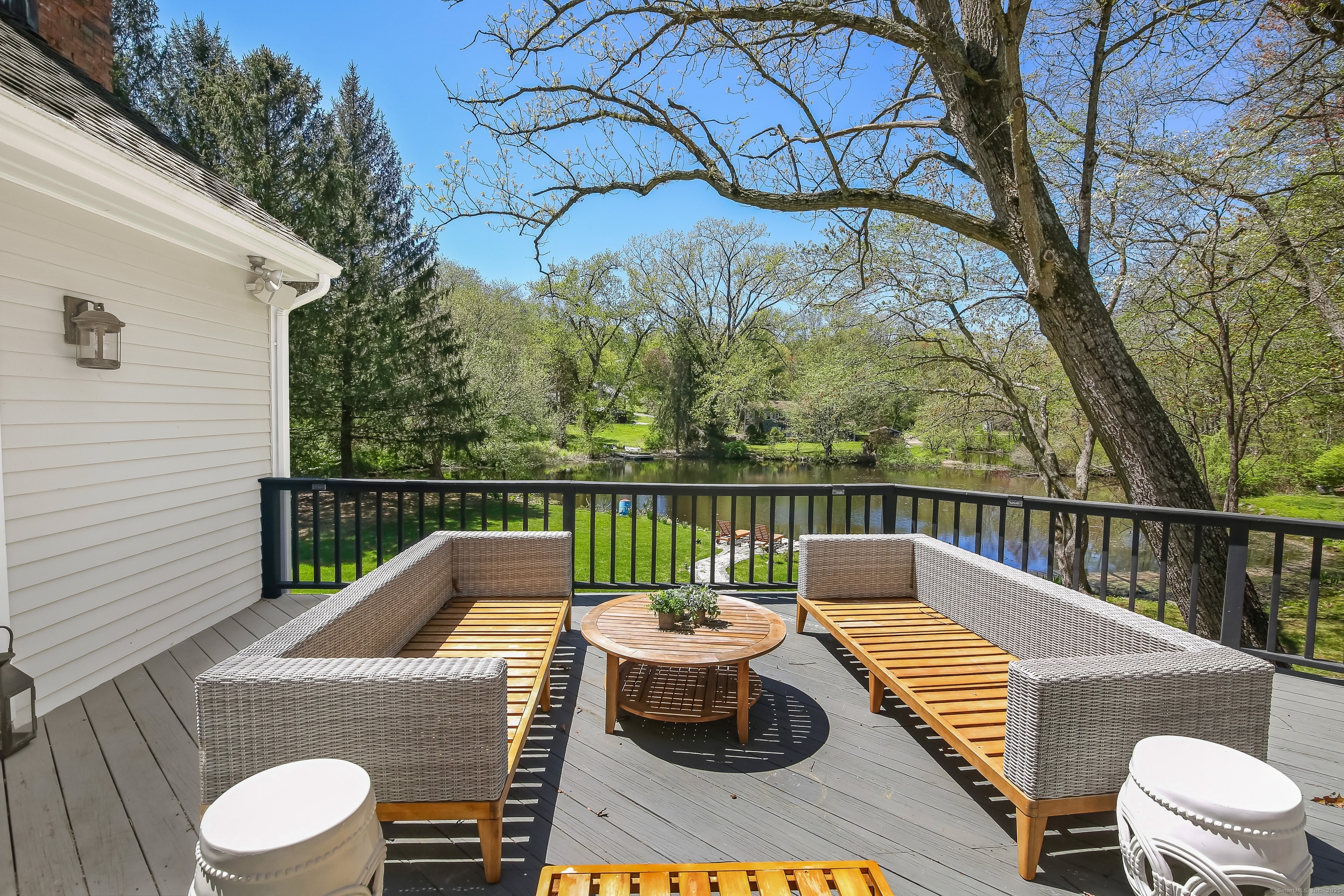168 Cedarwood, Stamford, Connecticut 06903