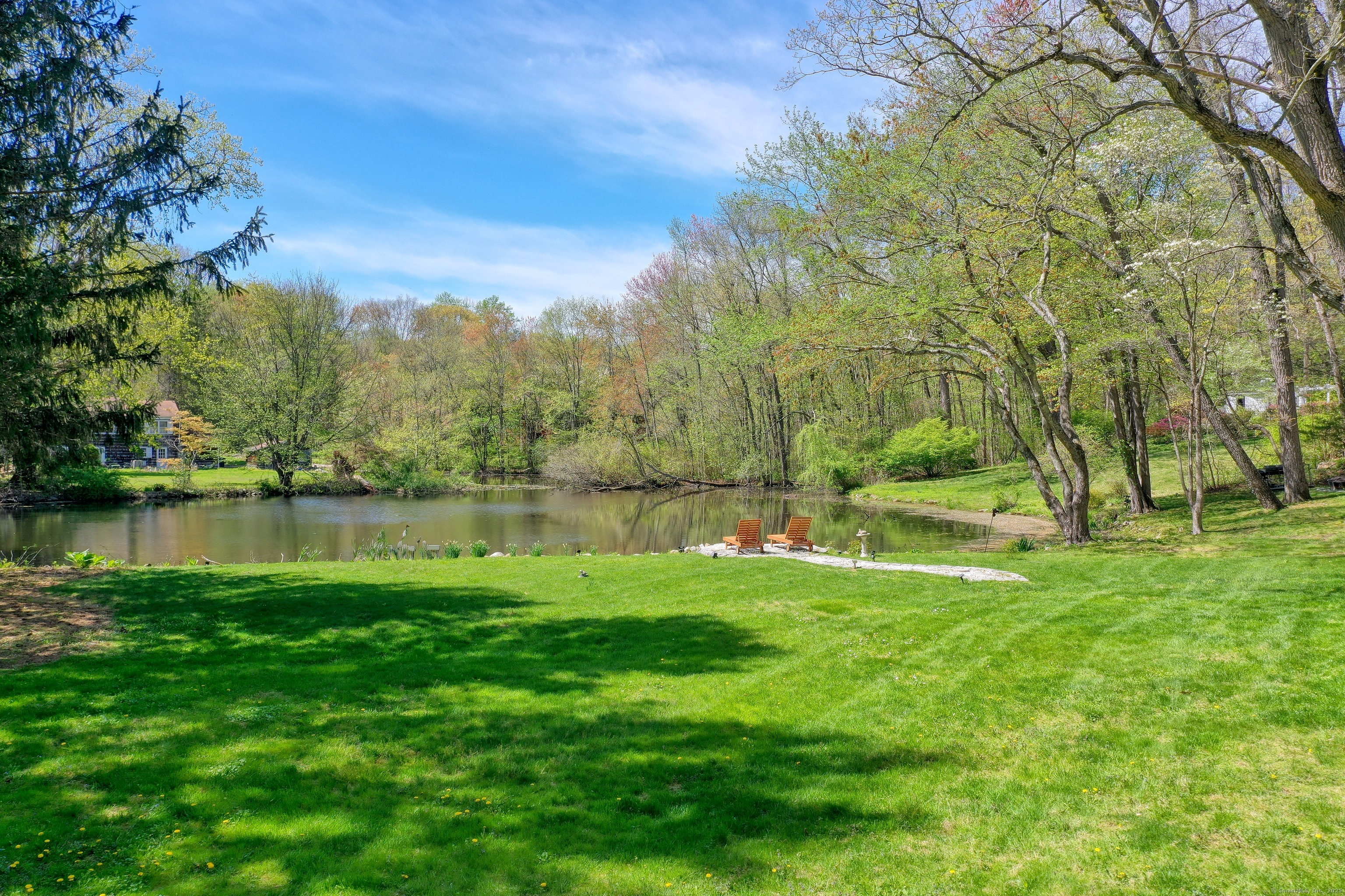 168 Cedarwood, Stamford, Connecticut 06903