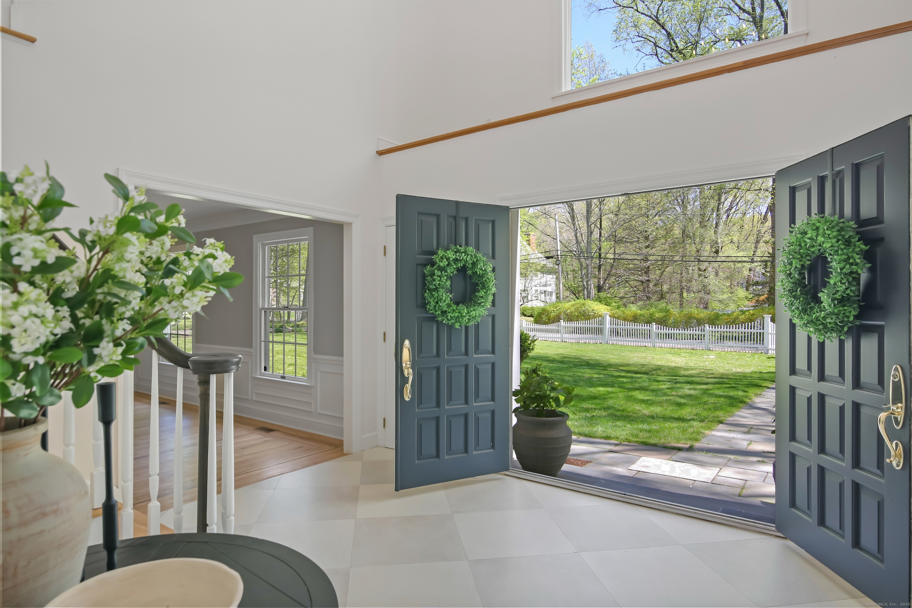168 Cedarwood, Stamford, Connecticut 06903