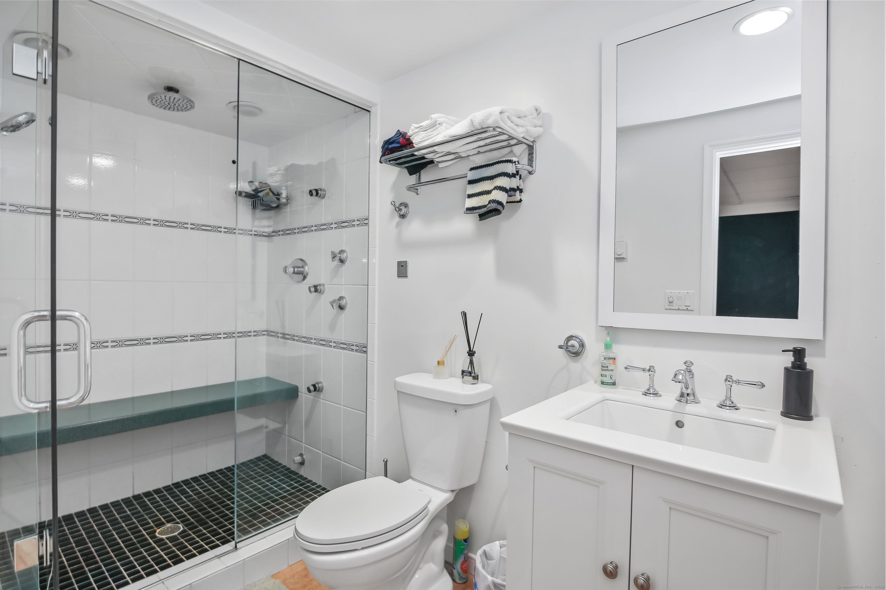 168 Cedarwood, Stamford, Connecticut 06903