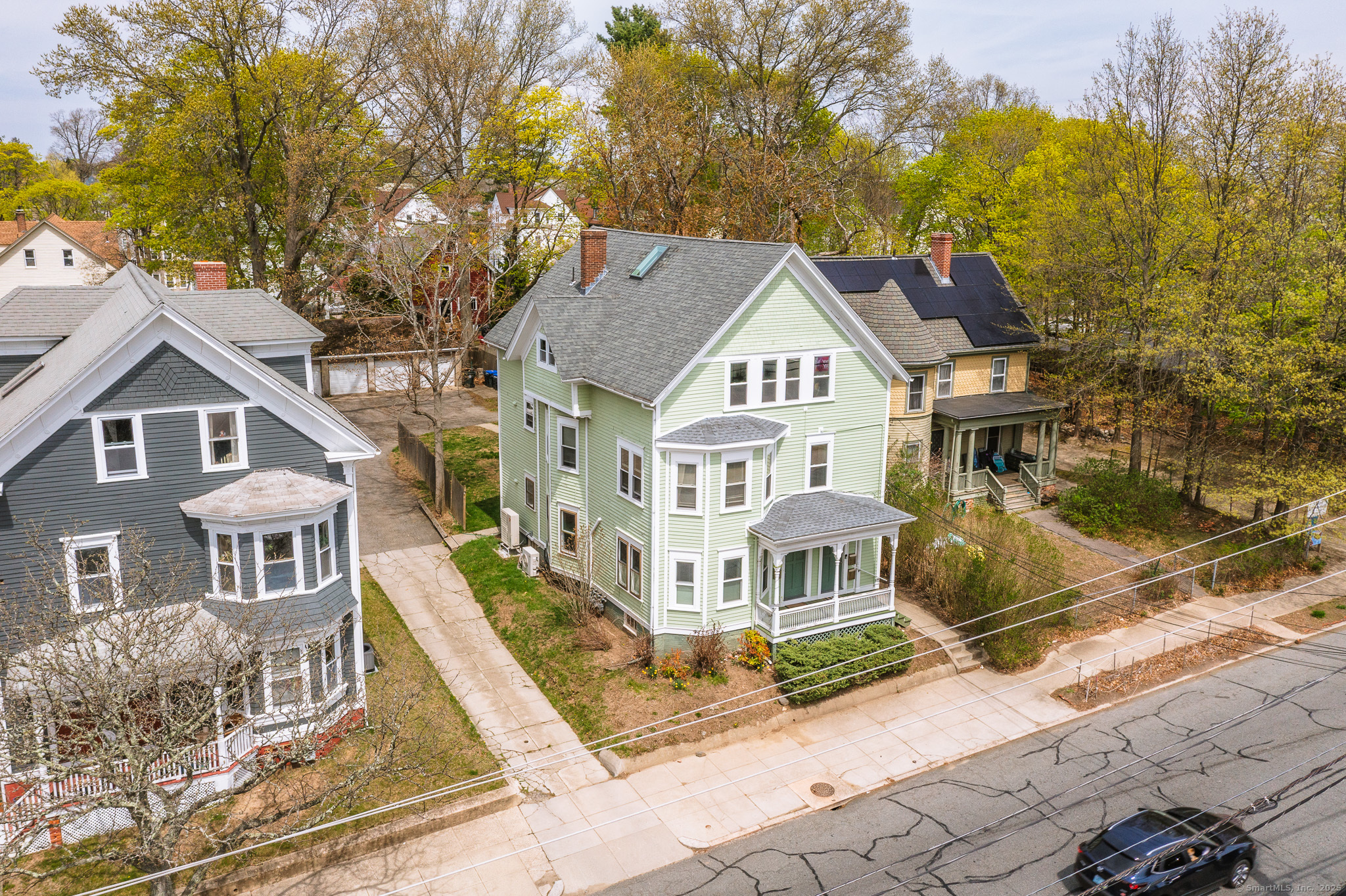 172 Doyle, Unknown RI City, 02906, 2 Bedrooms Bedrooms, ,1 BathroomBathrooms,Condo/co-op For Sale,For Sale,Doyle,24092709