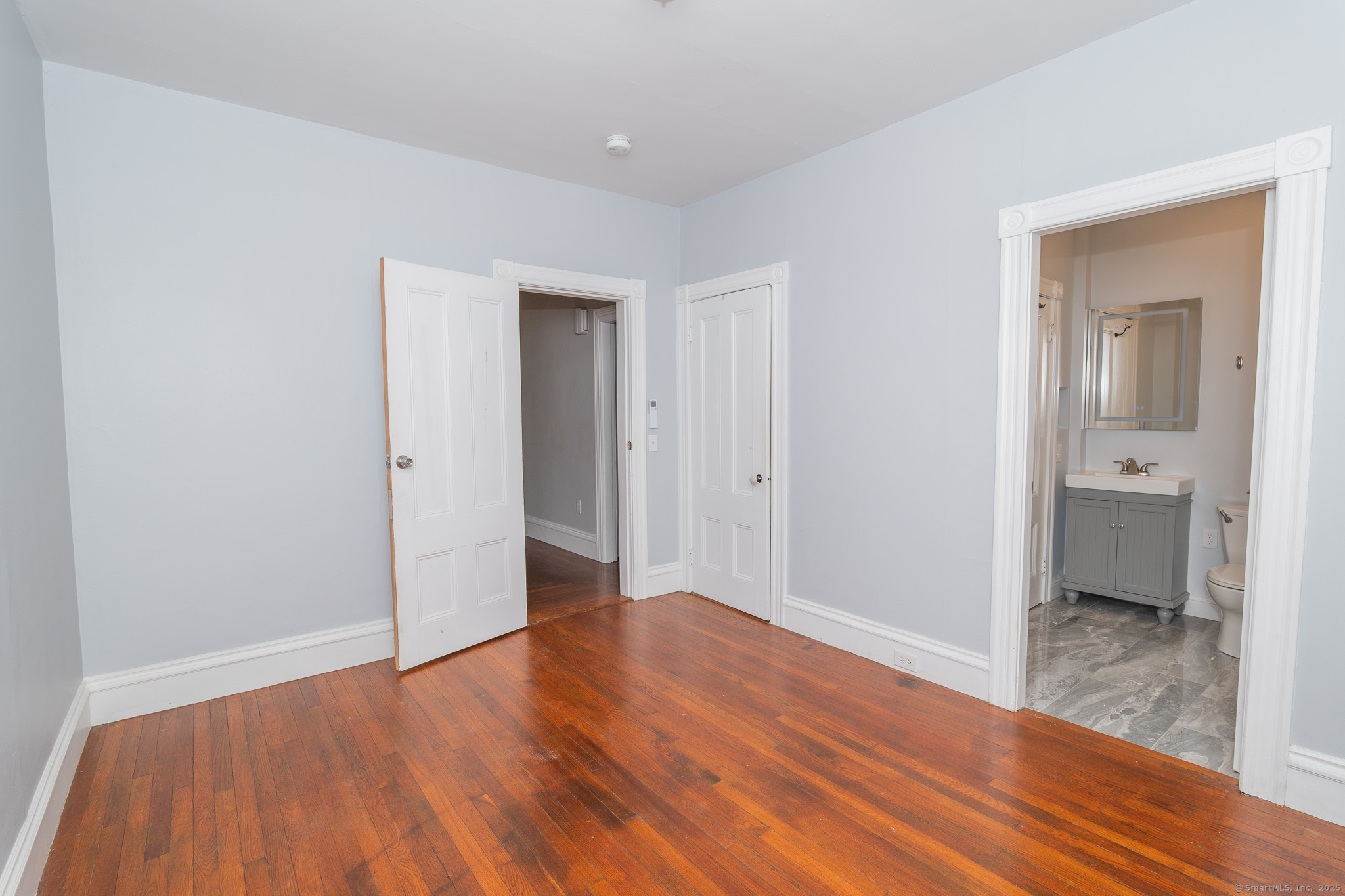 172 Doyle, Unknown RI City, 02906, 2 Bedrooms Bedrooms, ,1 BathroomBathrooms,Condo/co-op For Sale,For Sale,Doyle,24092709