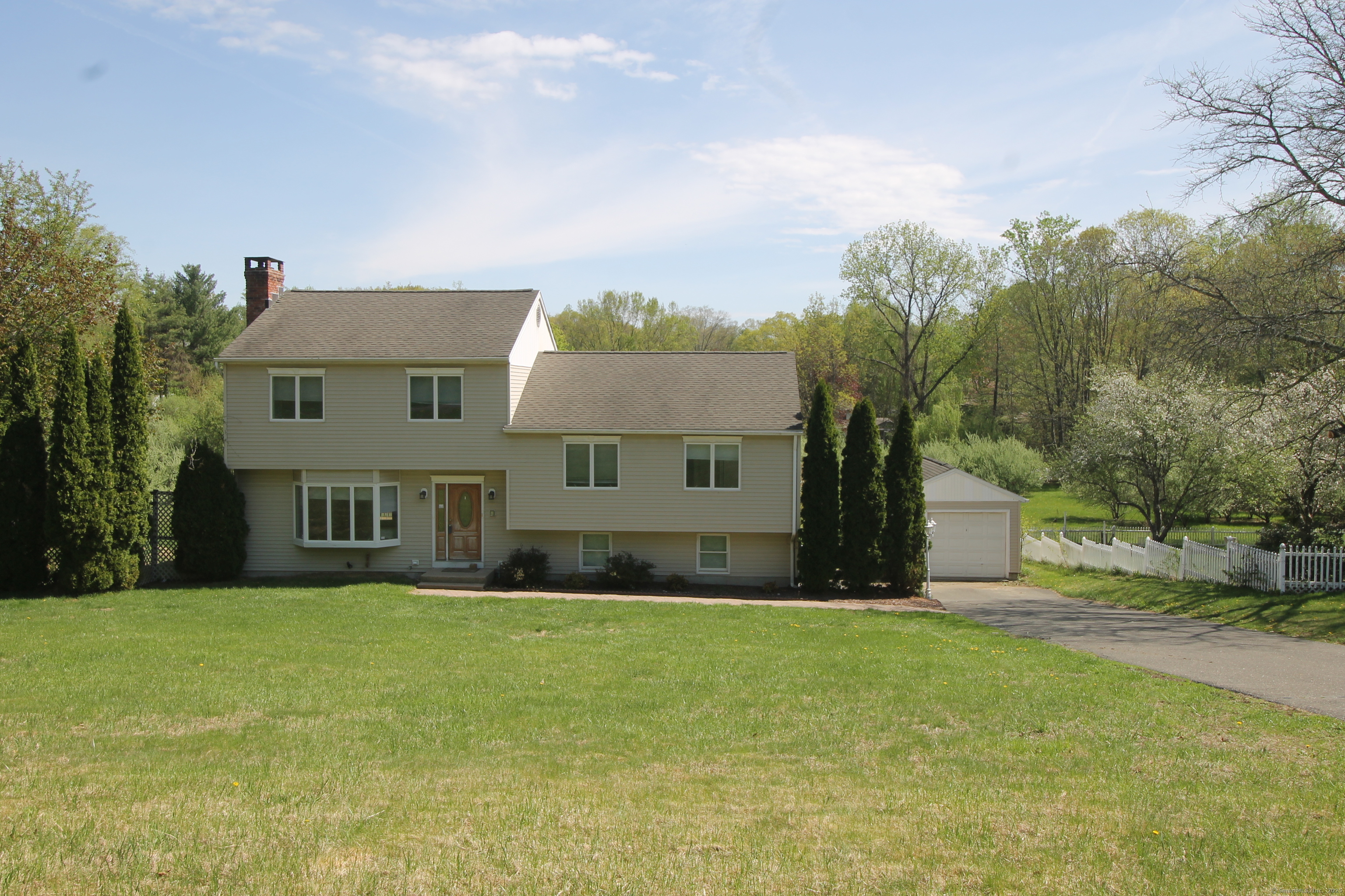 12 Chimney, Bethel, Connecticut 06801