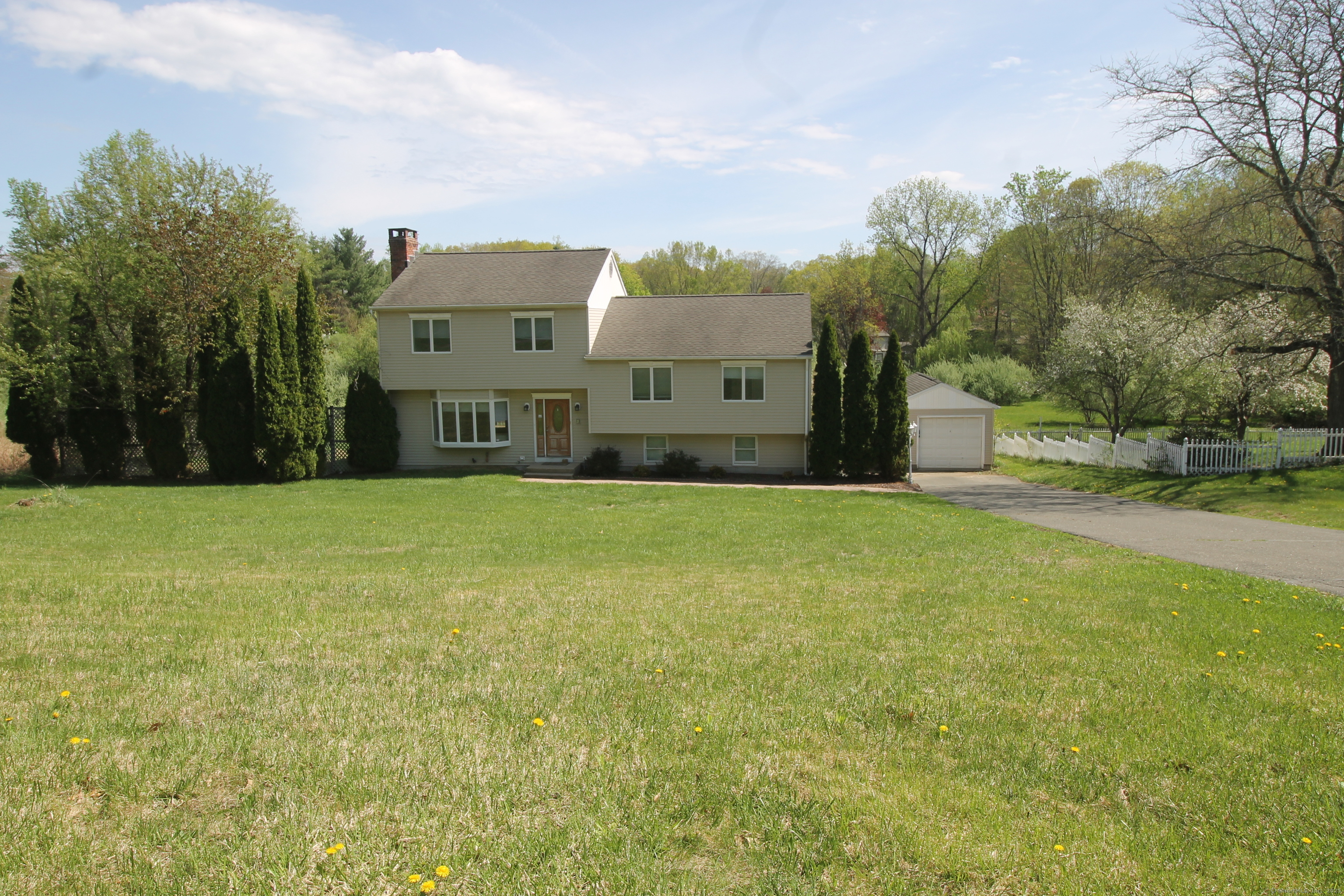 12 Chimney, Bethel, Connecticut 06801