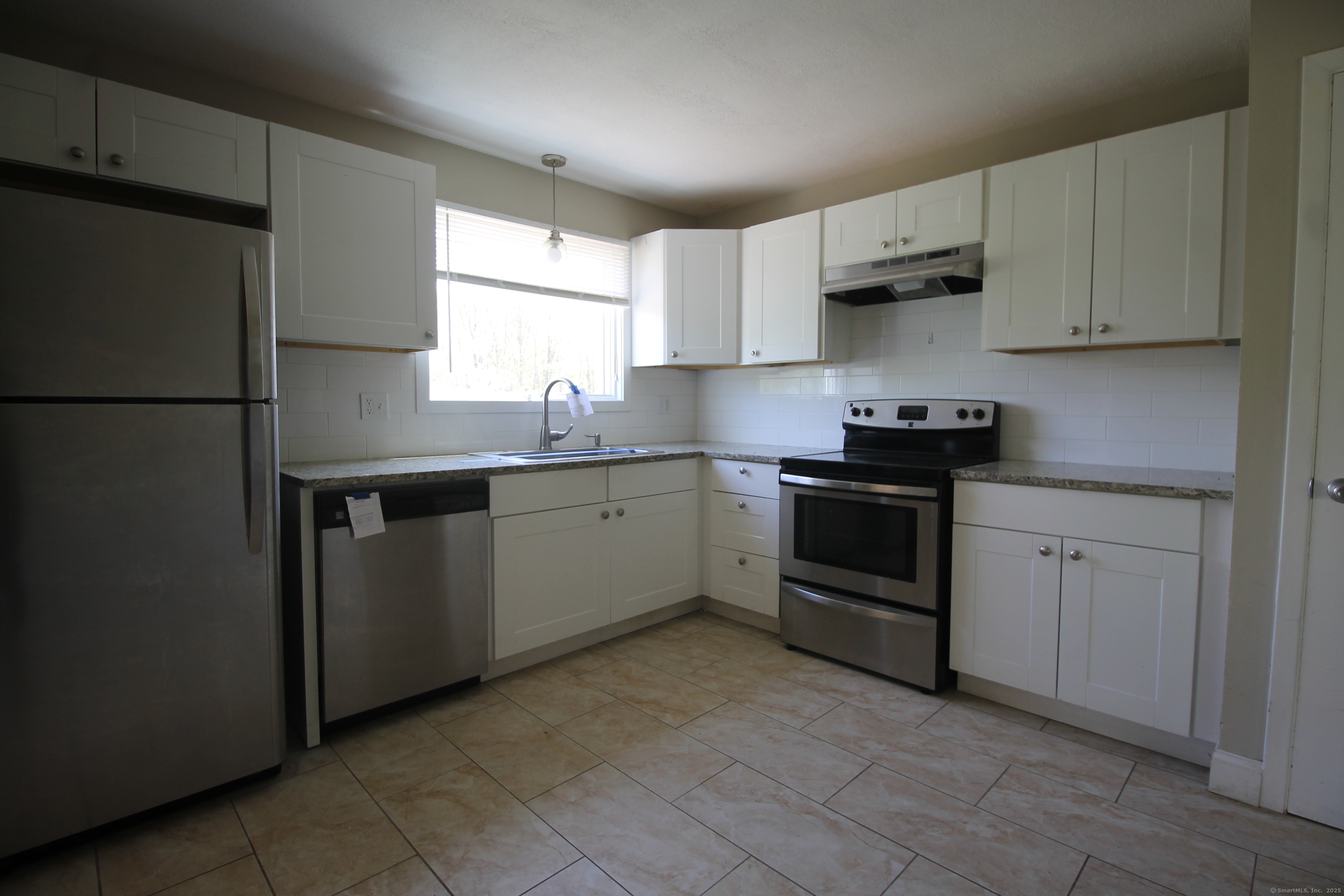 12 Chimney, Bethel, Connecticut 06801