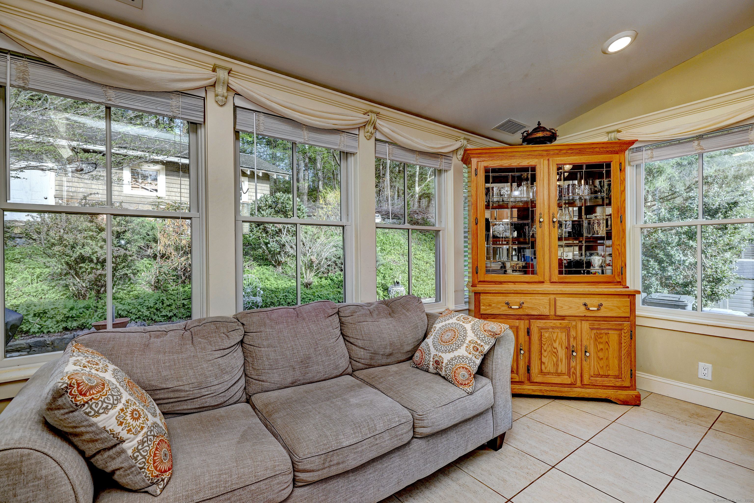 1440 Straits, Middlebury, Connecticut 06762