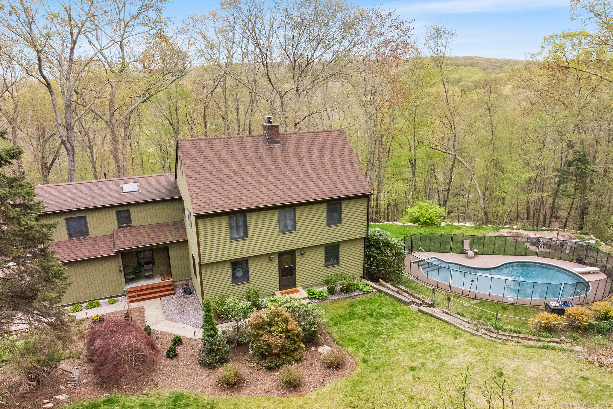 20 Sunrise Trail East Lyme CT