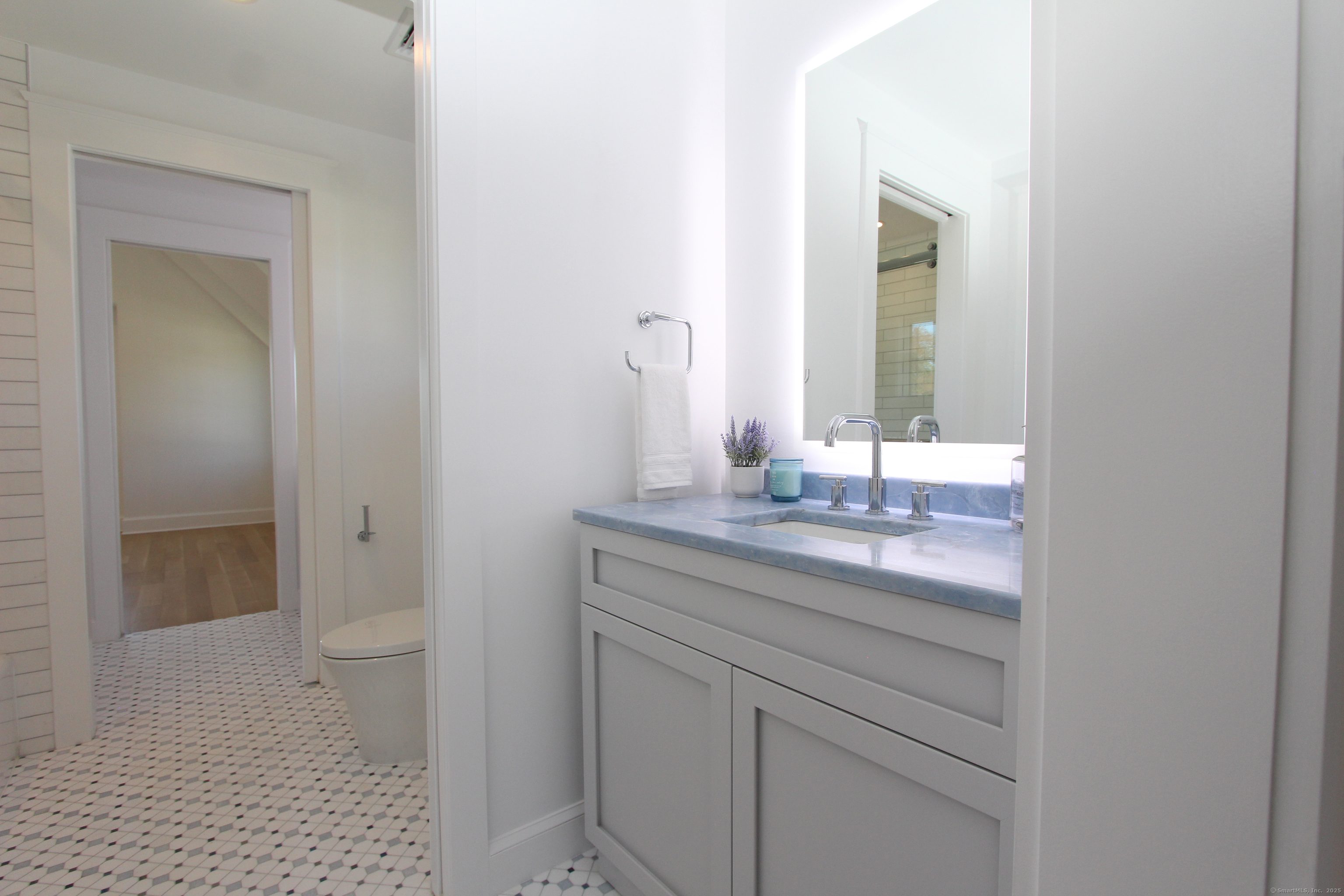 22 Apple Tree, Westport, Connecticut 06880