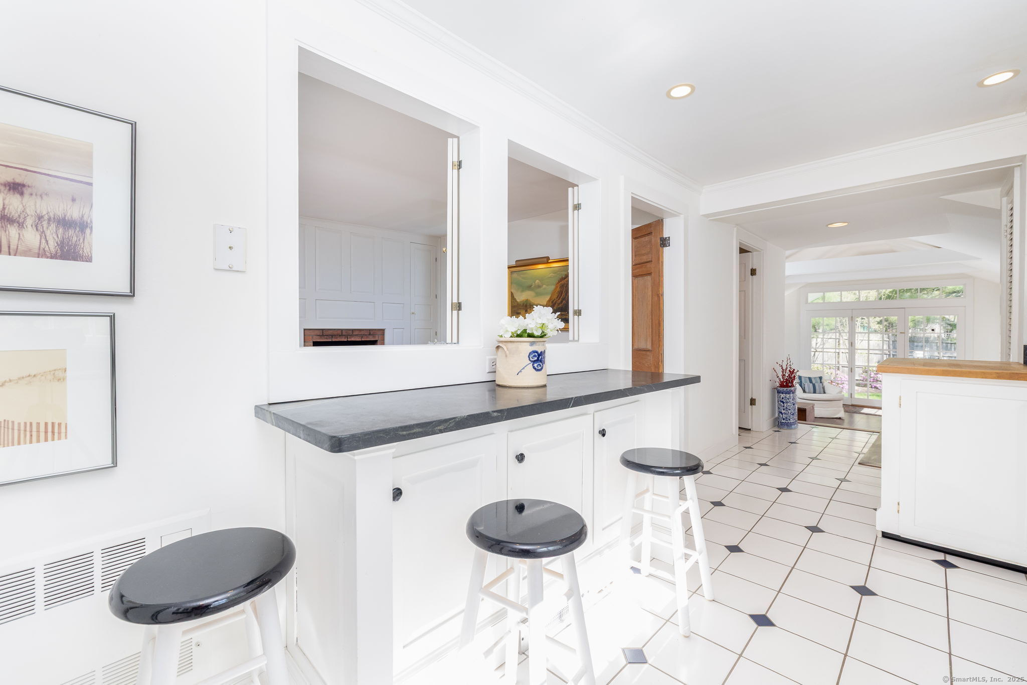 24 Dings, New Hartford, Connecticut 06057