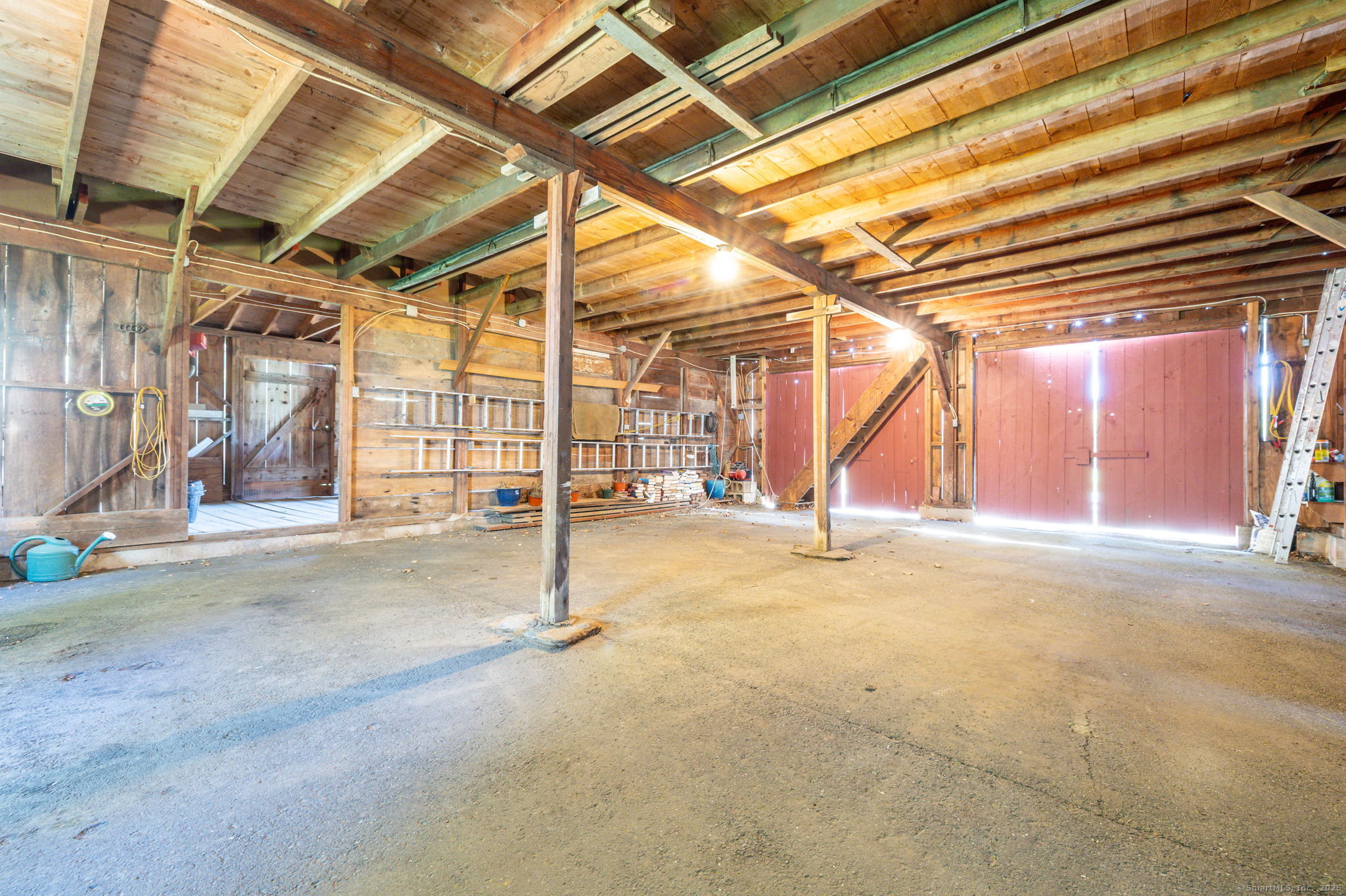 24 Dings, New Hartford, Connecticut 06057
