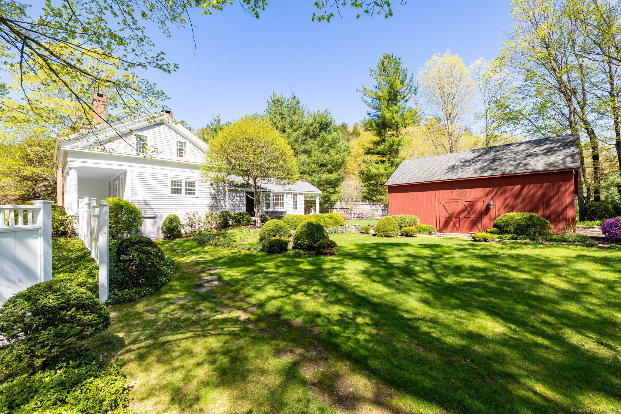 24 Dings, New Hartford, Connecticut 06057