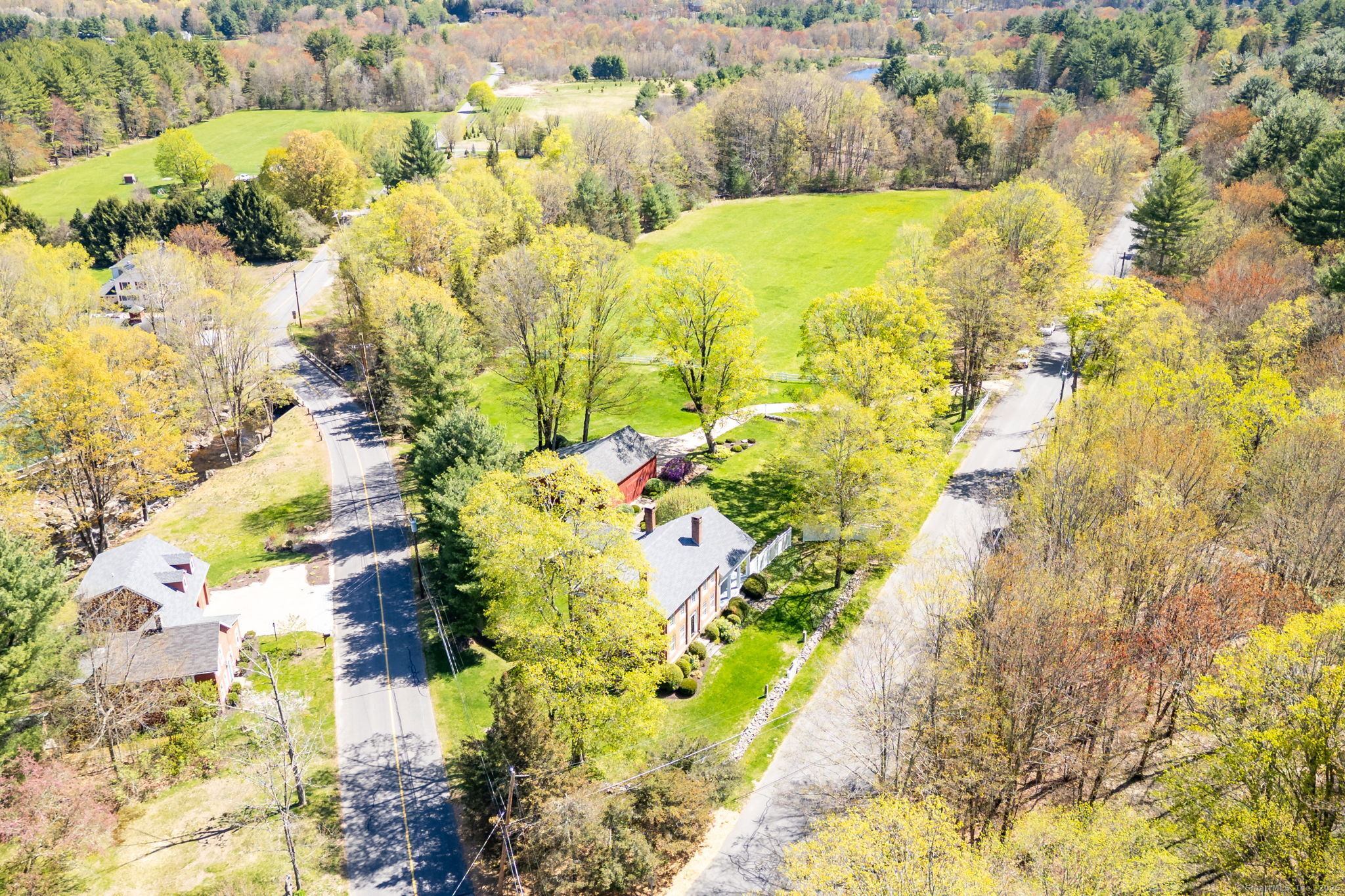 24 Dings, New Hartford, Connecticut 06057
