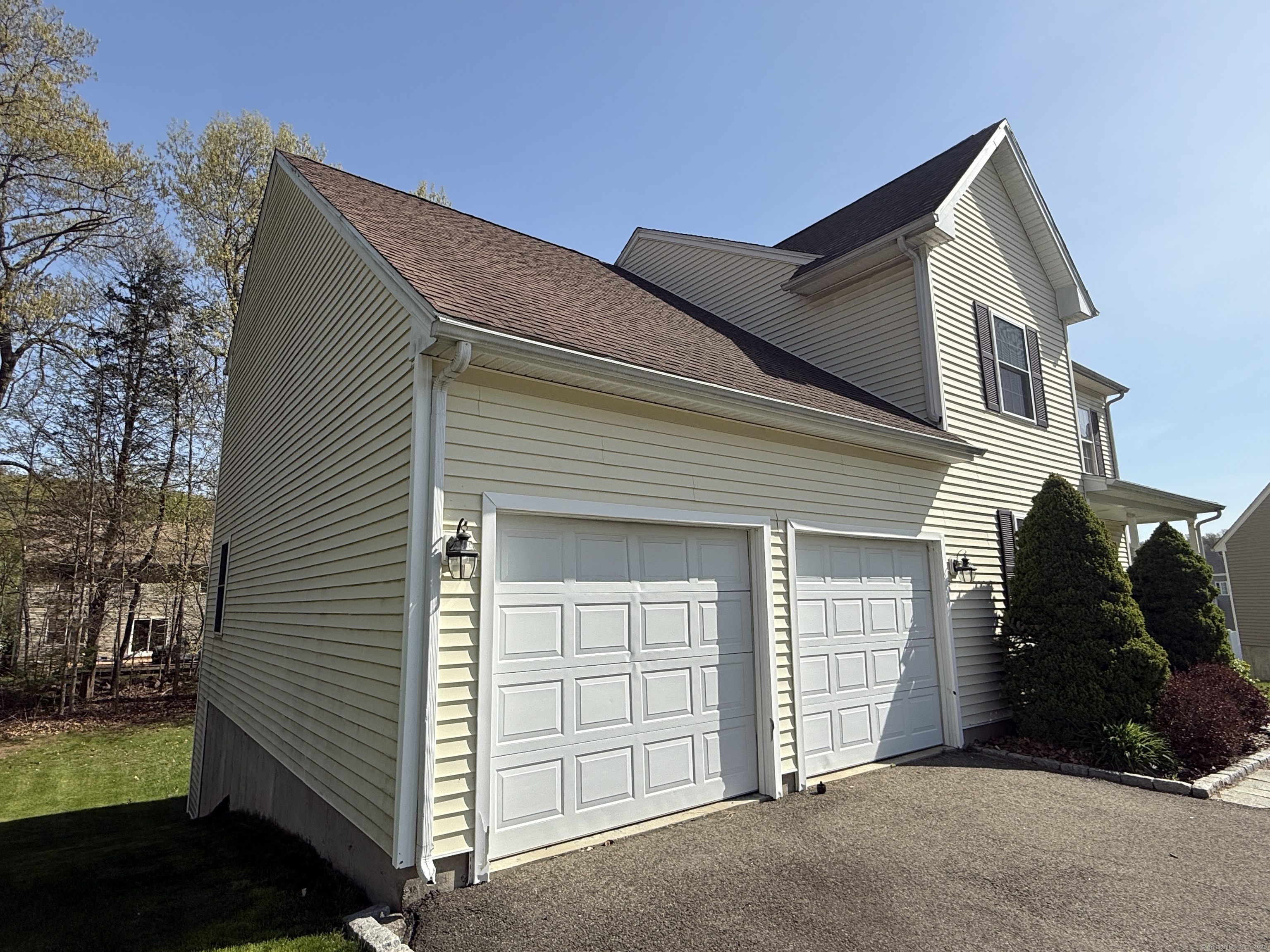 123 Hidden Valley, Meriden, Connecticut 06451
