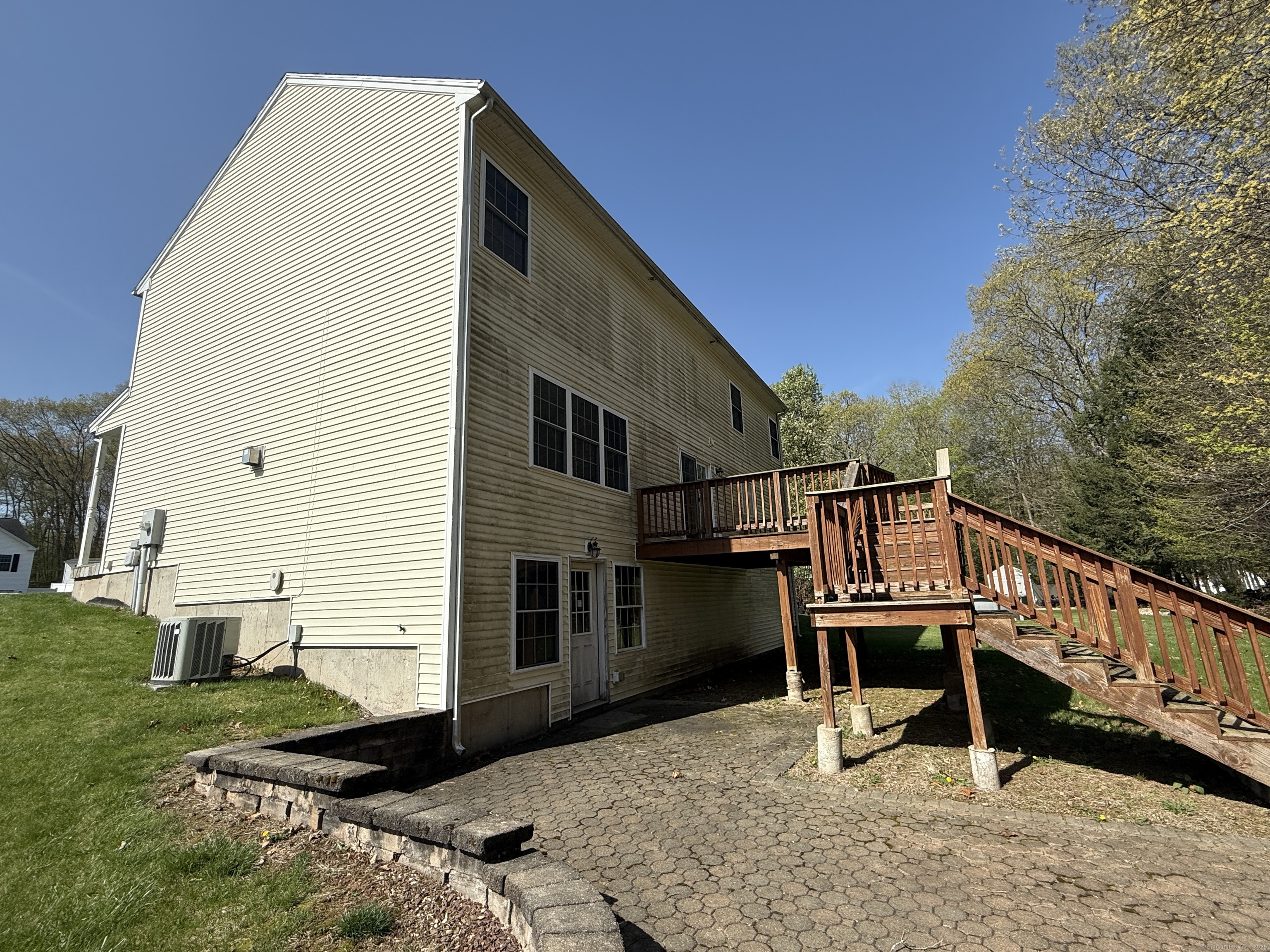 123 Hidden Valley, Meriden, Connecticut 06451