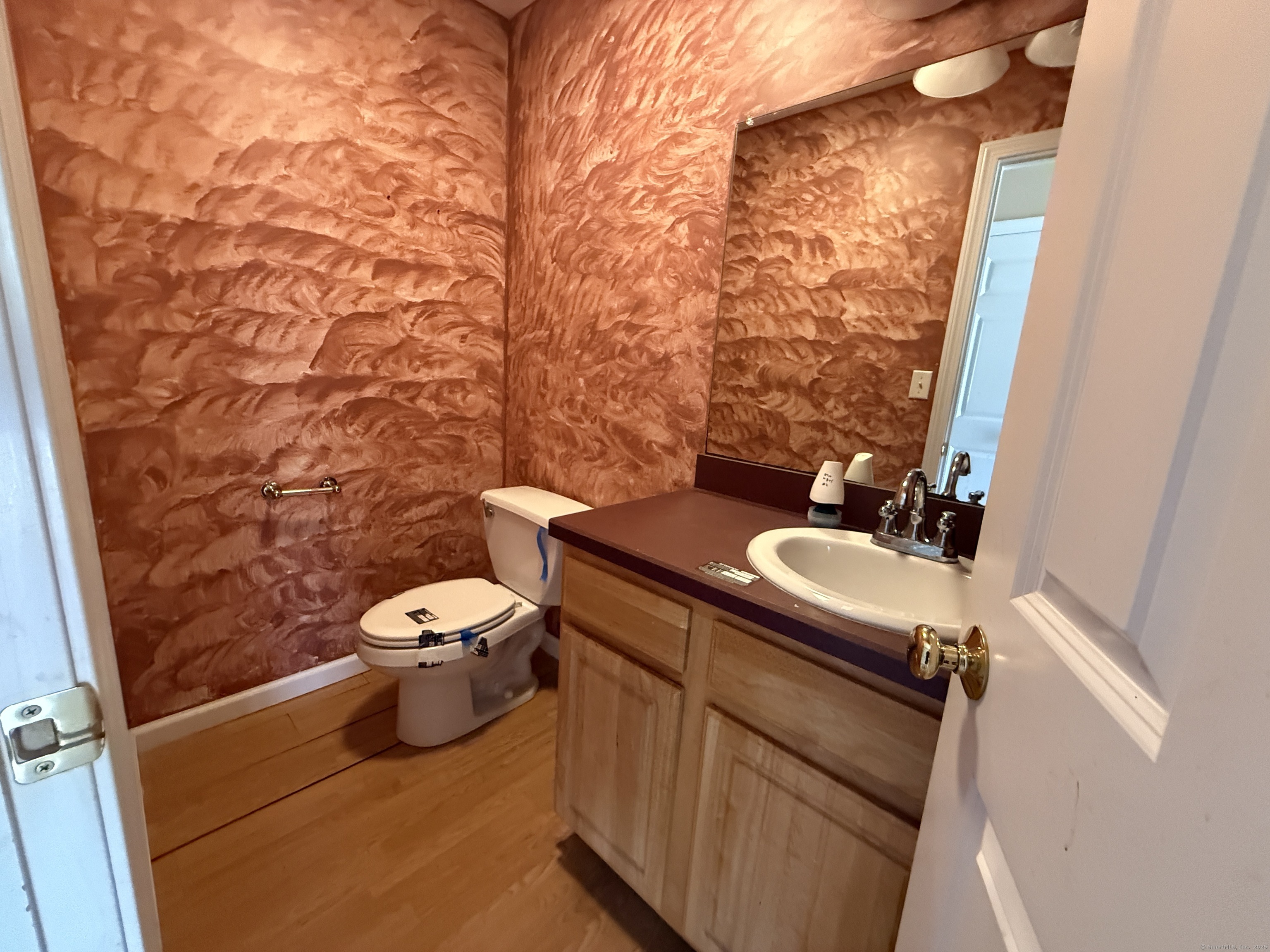 123 Hidden Valley, Meriden, Connecticut 06451