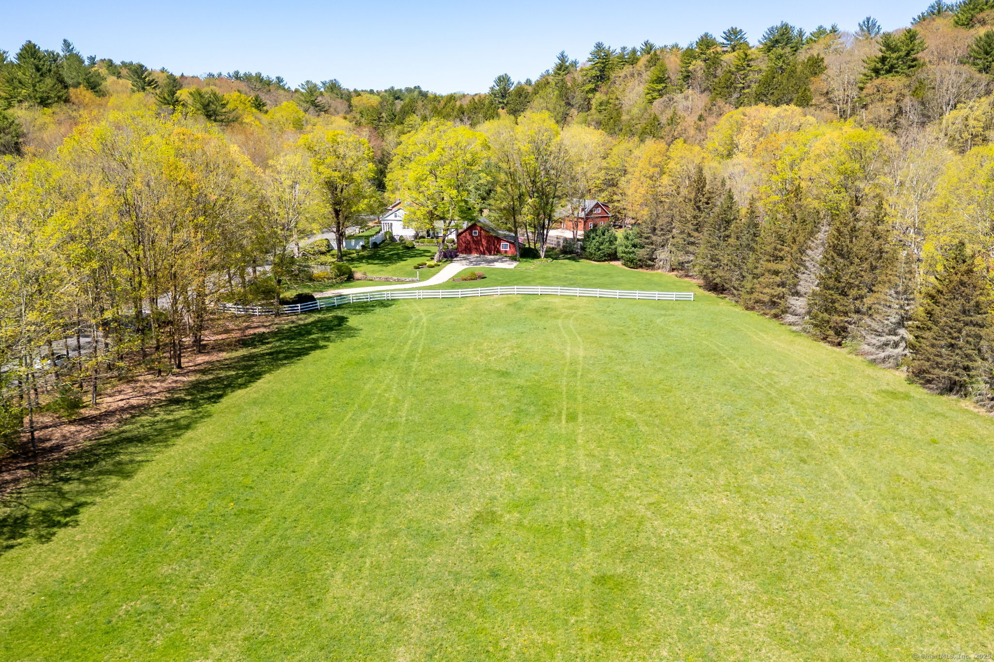 24 Dings, New Hartford, Connecticut 06057