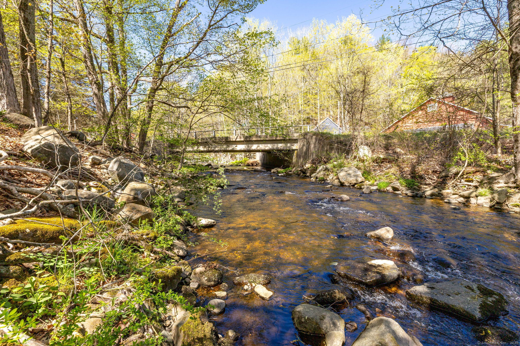 24 Dings, New Hartford, Connecticut 06057