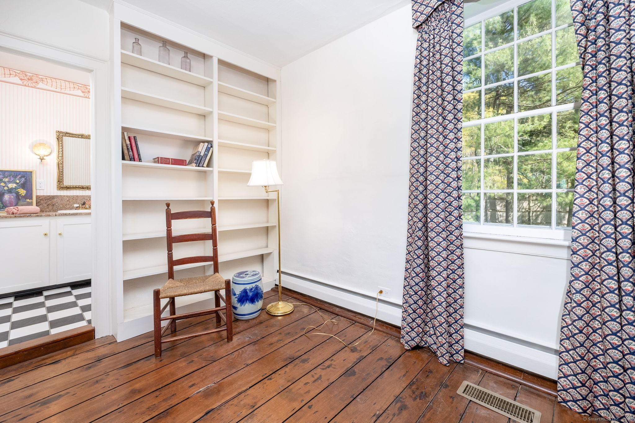 24 Dings, New Hartford, Connecticut 06057