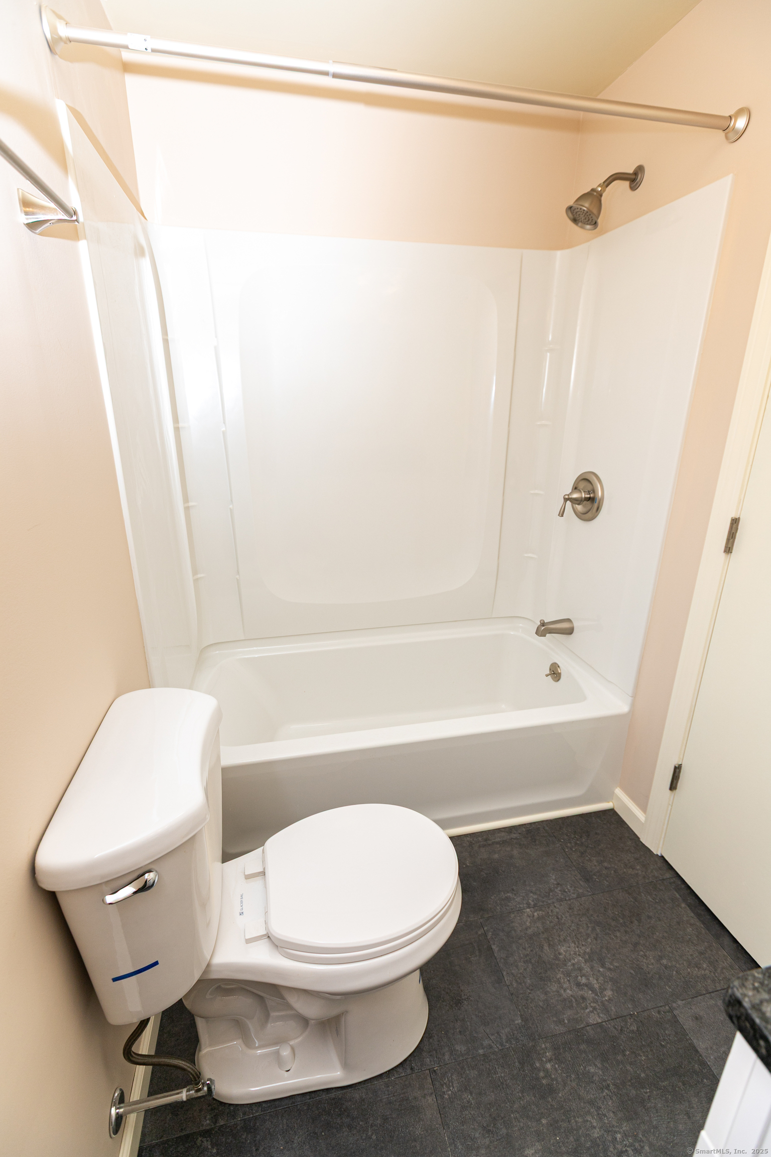 144 Fiesta, Meriden, Connecticut 06451