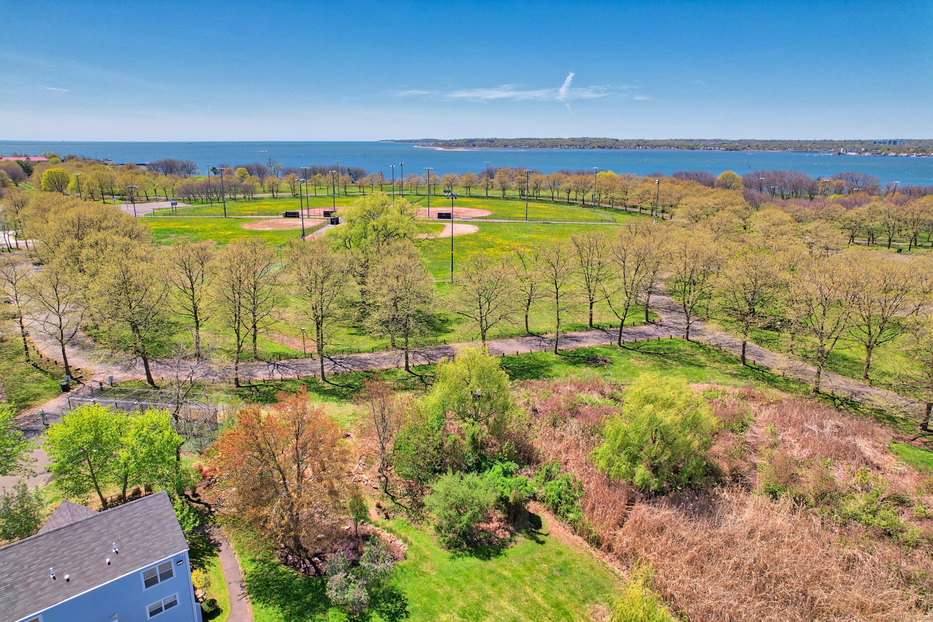 418 Woodward, New Haven, Connecticut 06512