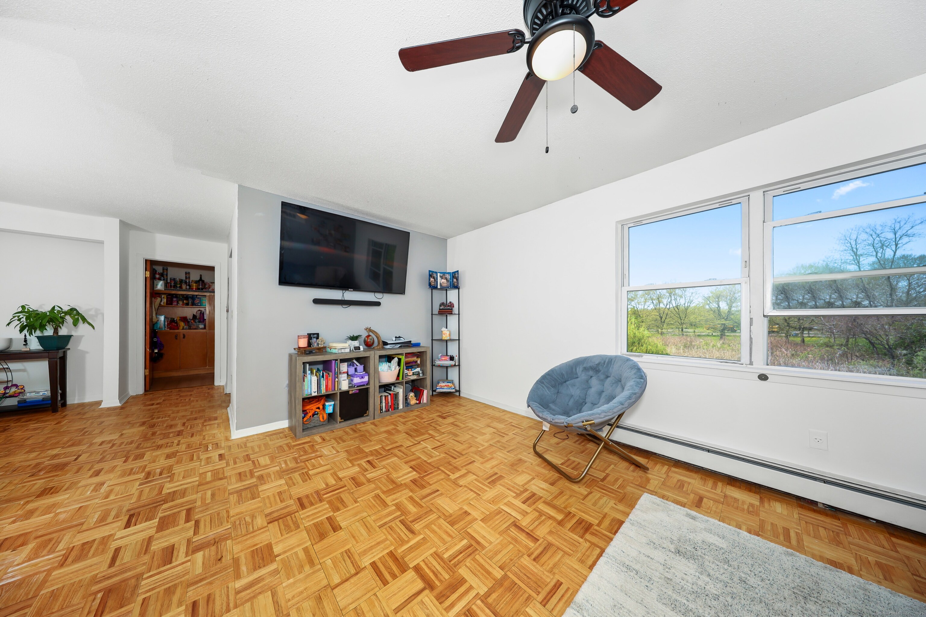 418 Woodward, New Haven, Connecticut 06512