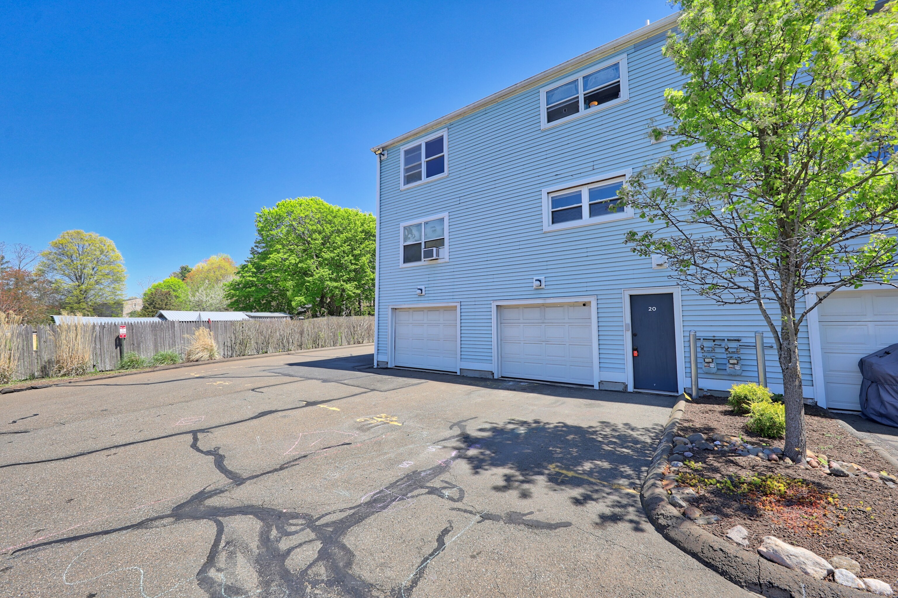 418 Woodward, New Haven, Connecticut 06512