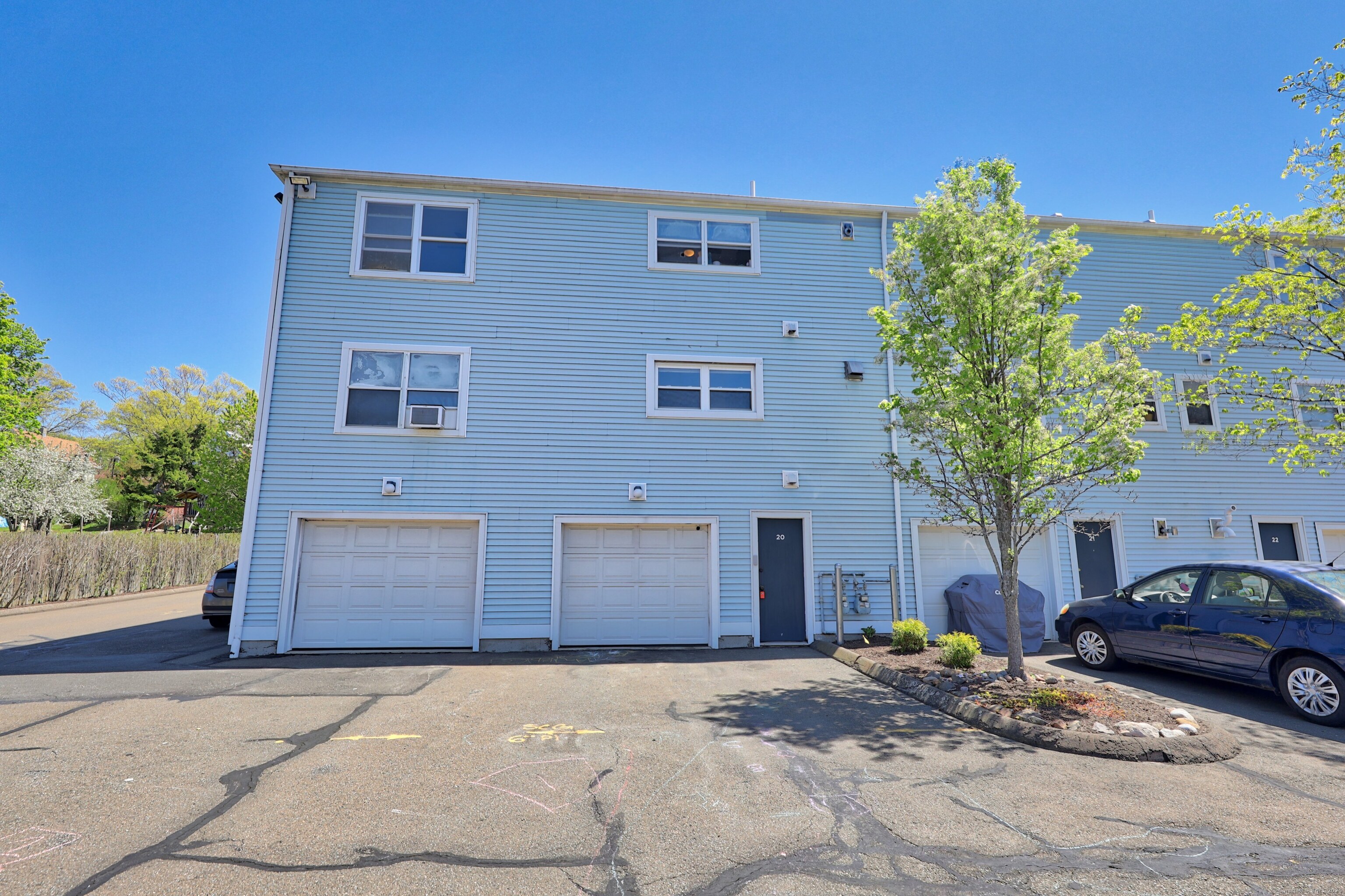 418 Woodward, New Haven, Connecticut 06512