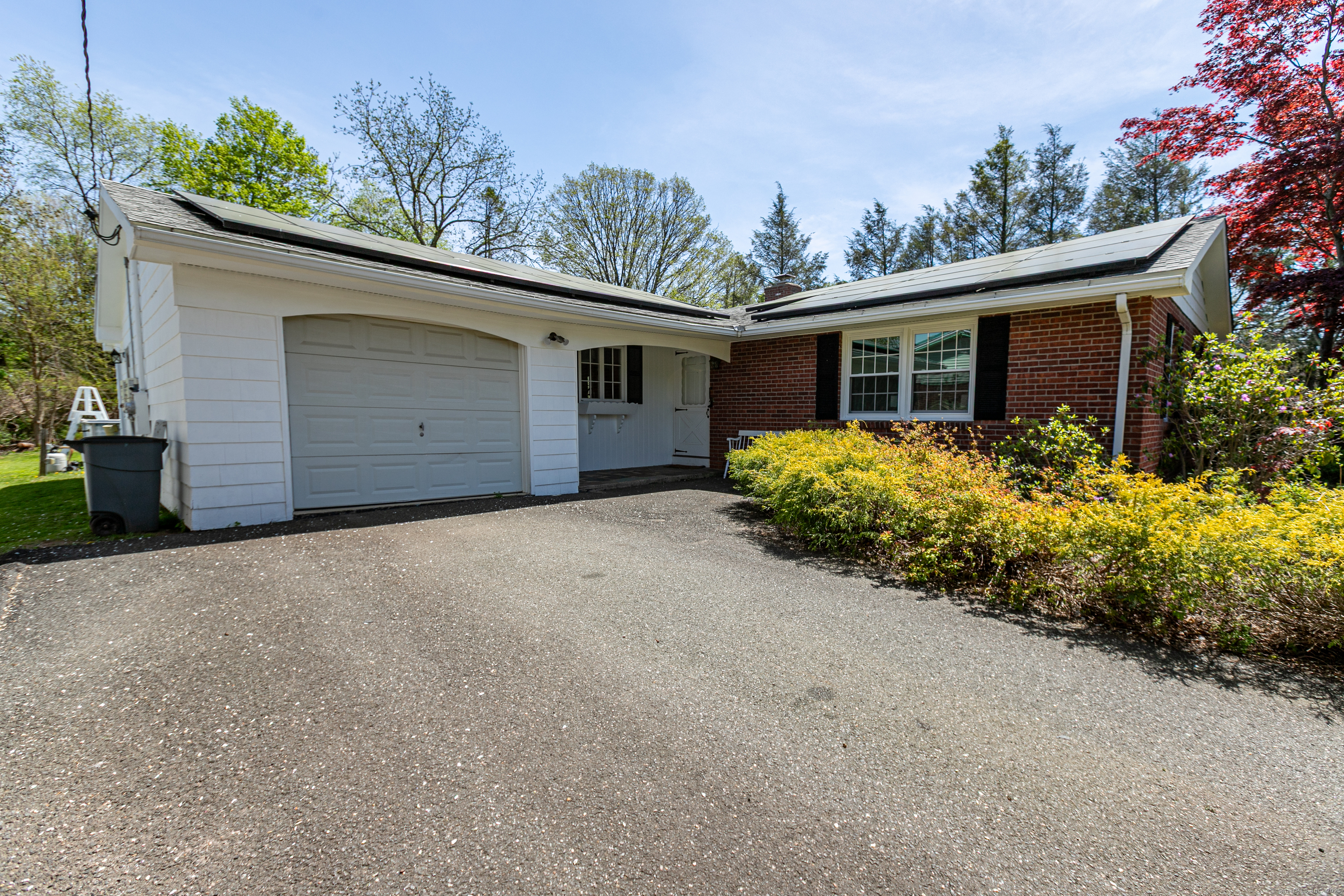 144 Fiesta, Meriden, Connecticut 06451