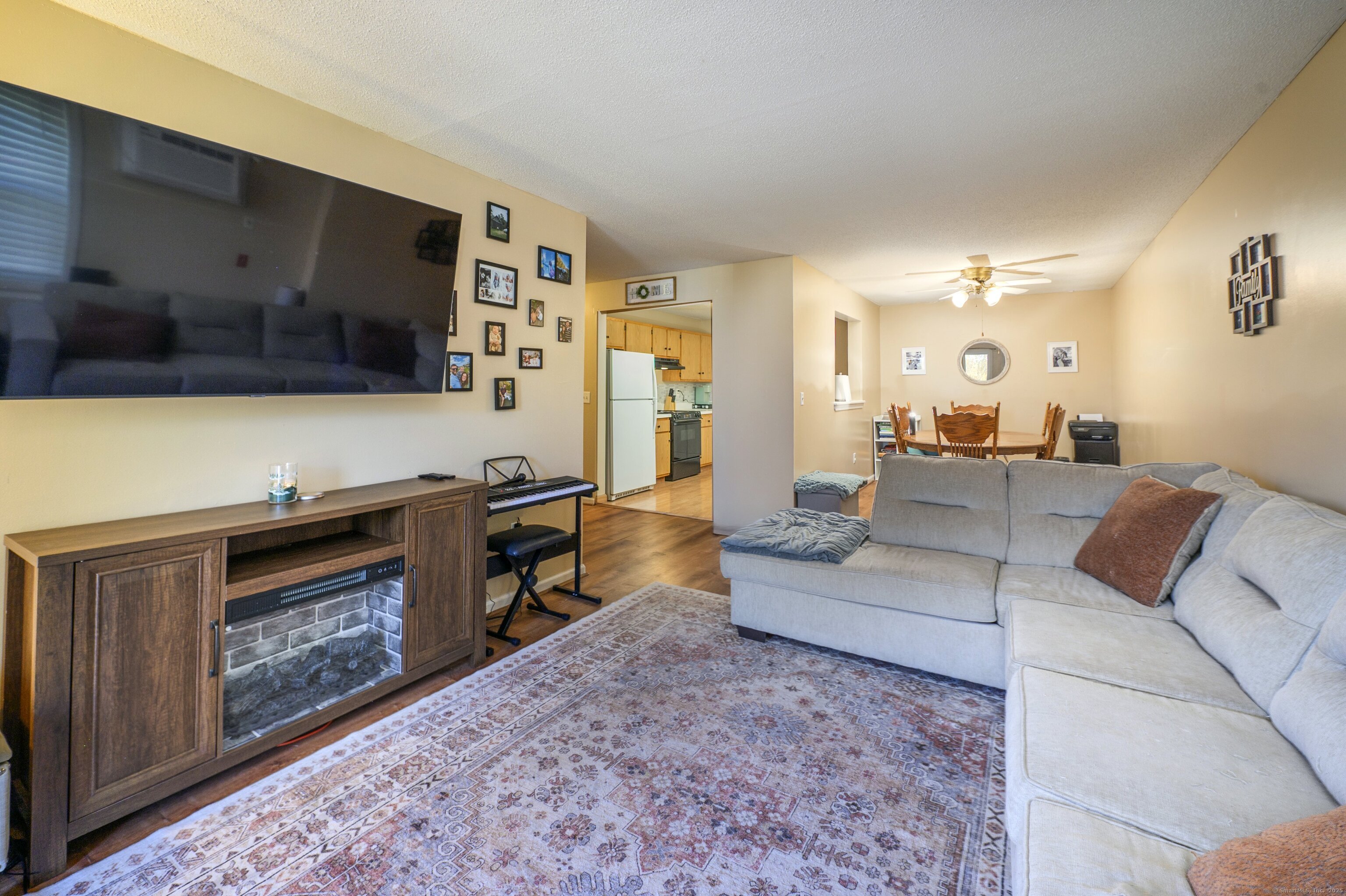 173 Russo, East Haven, Connecticut 06513