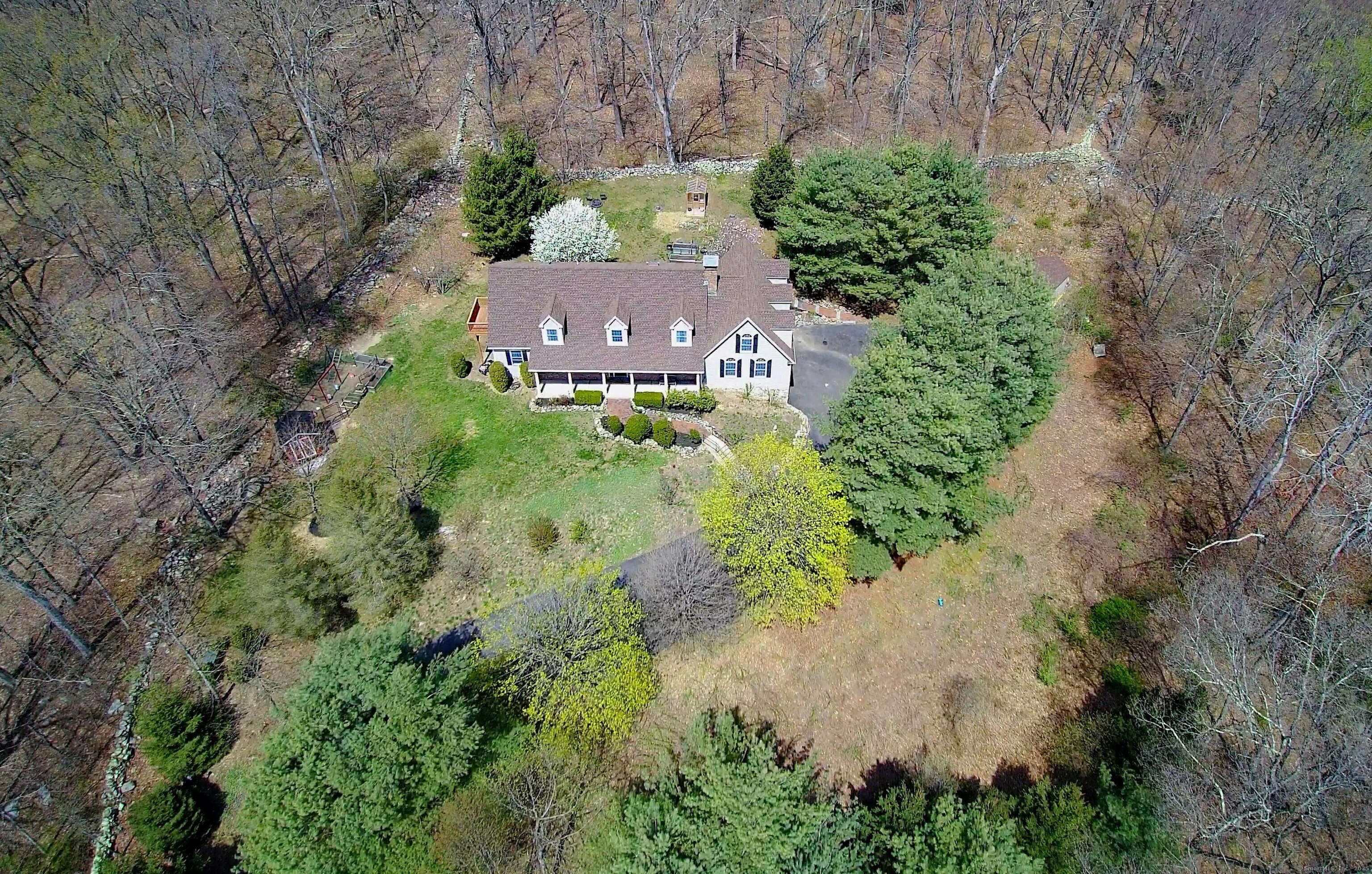 75 Stepney, Redding, Connecticut 06896