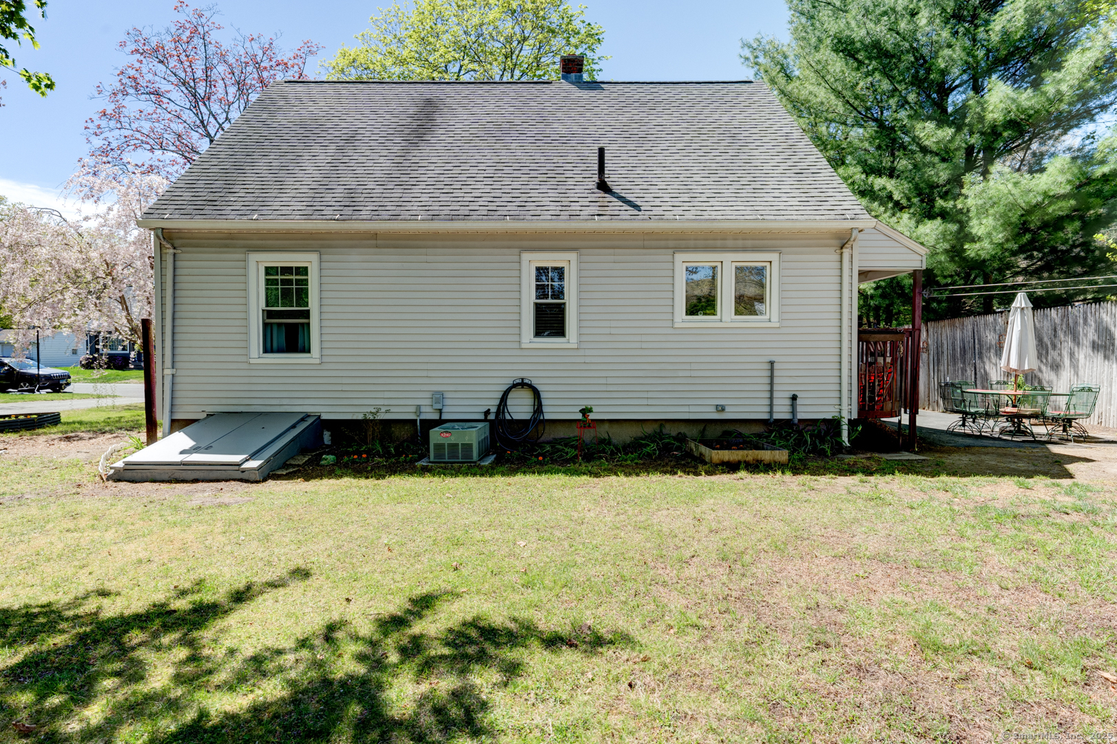34 Warner, Thomaston, Connecticut 06787