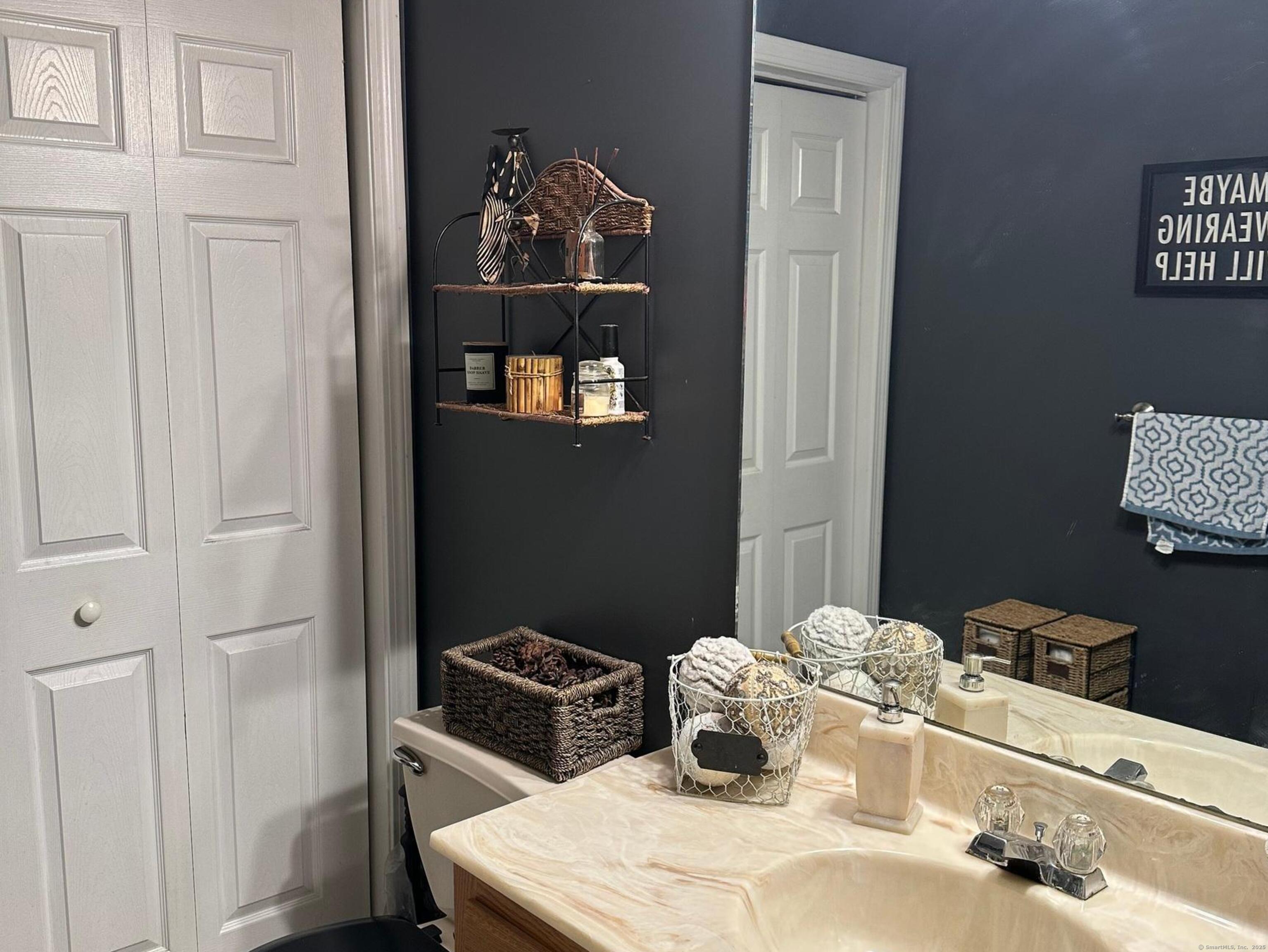 11 Vista, Watertown, Connecticut 06795