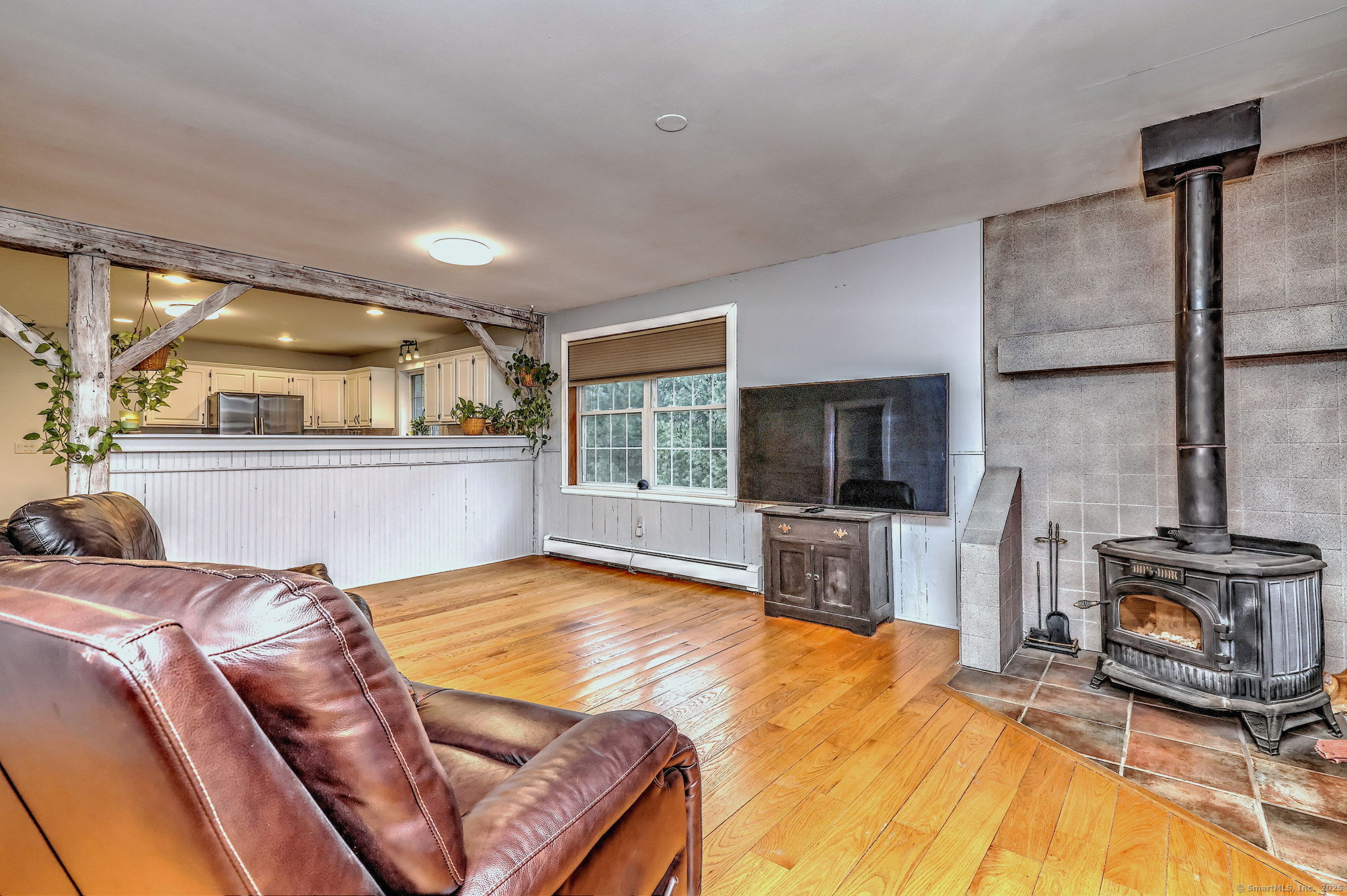 104 South, Morris, Connecticut 06763