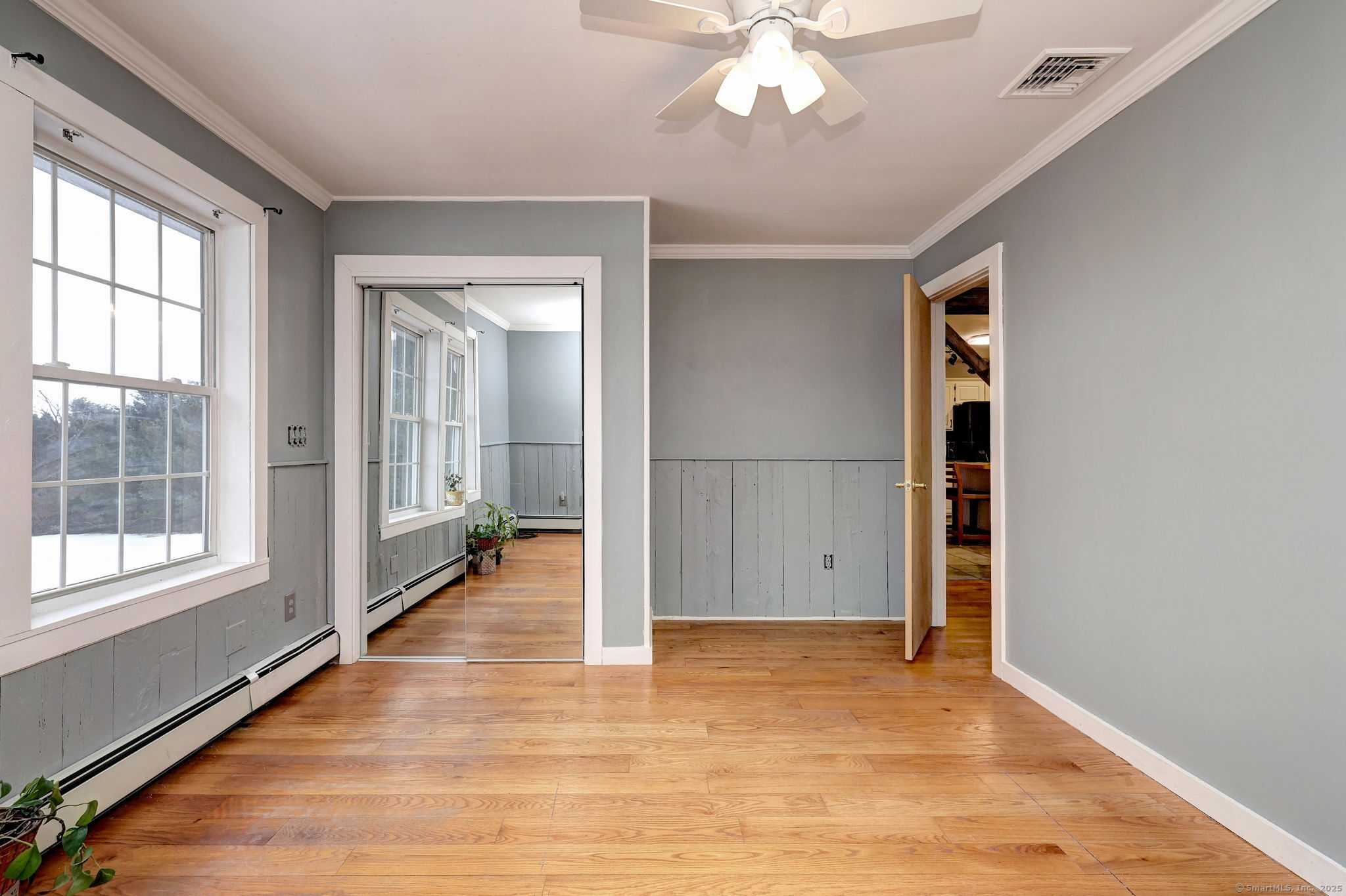 104 South, Morris, Connecticut 06763