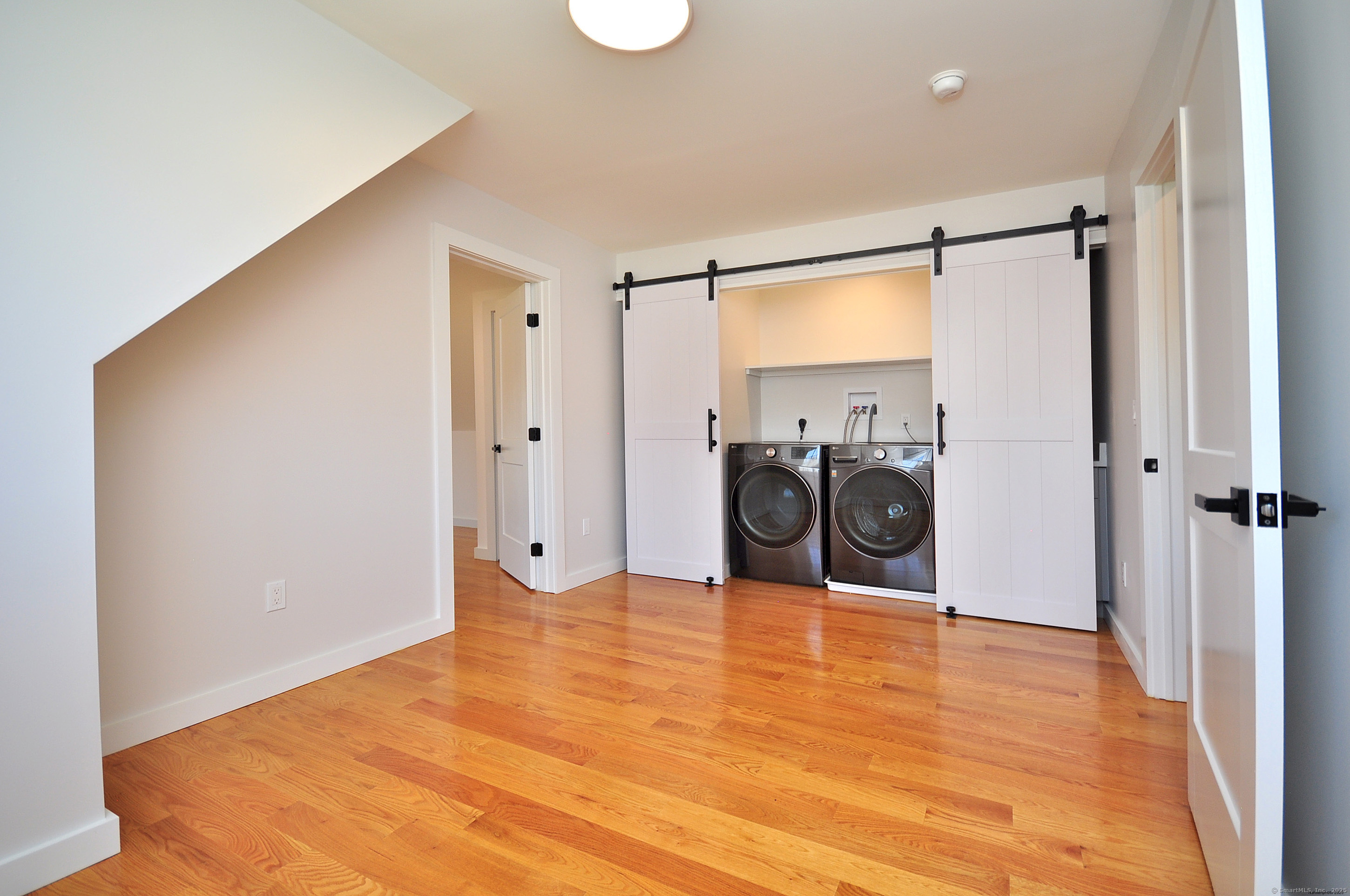 137 Buell, Litchfield, Connecticut 06759