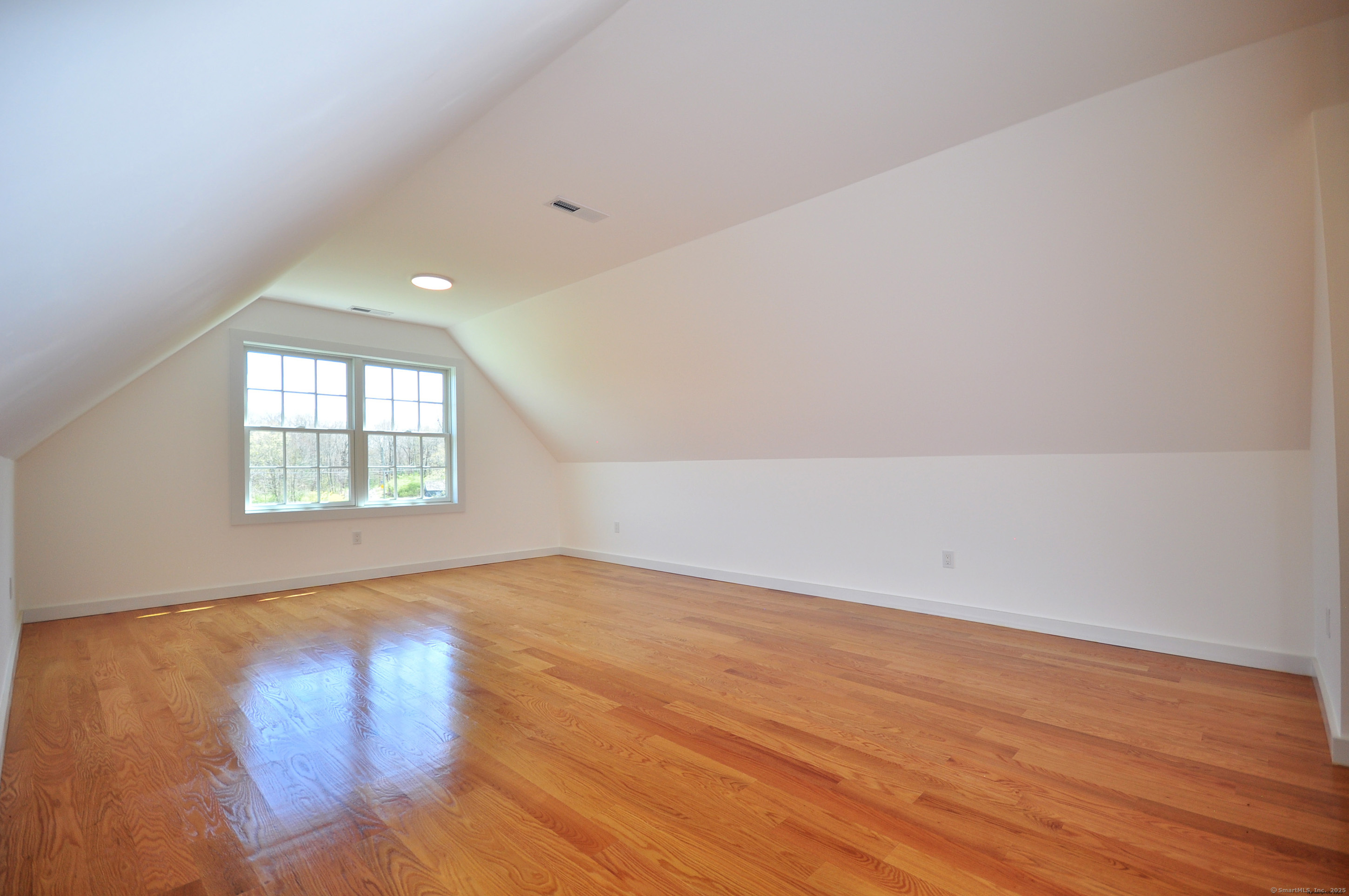 137 Buell, Litchfield, Connecticut 06759