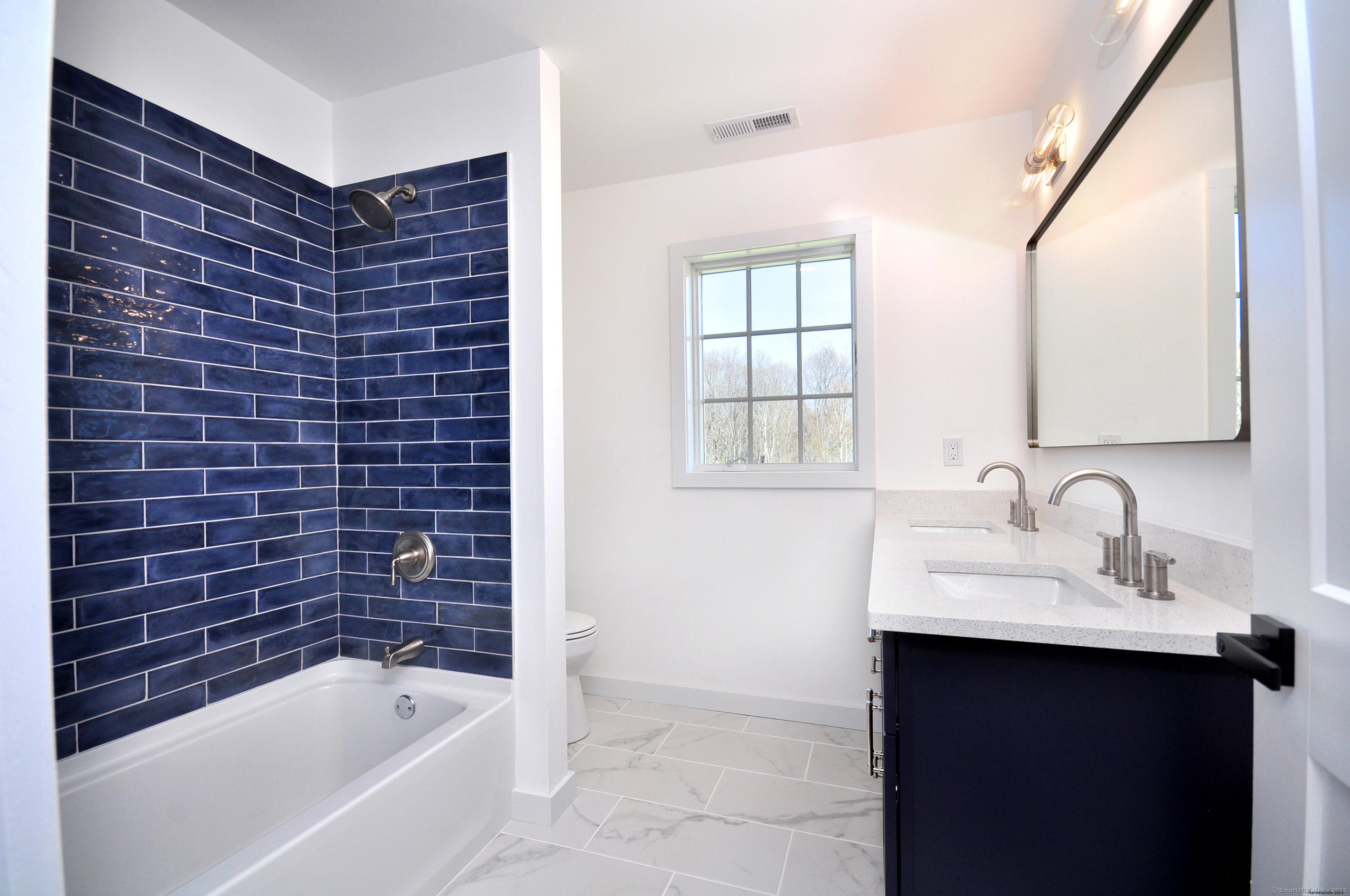 137 Buell, Litchfield, Connecticut 06759