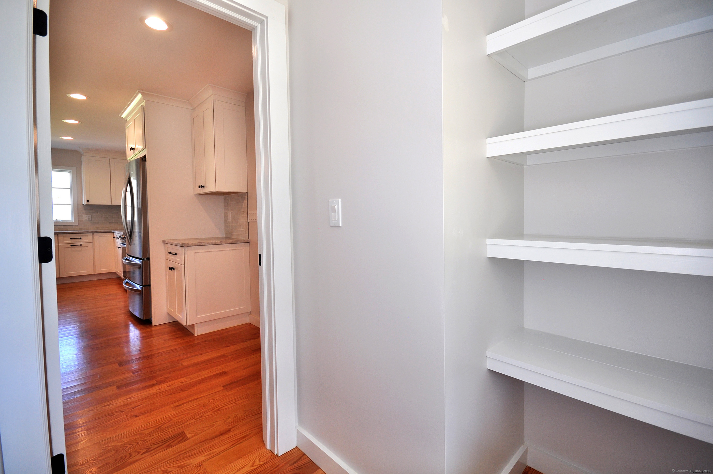 137 Buell, Litchfield, Connecticut 06759