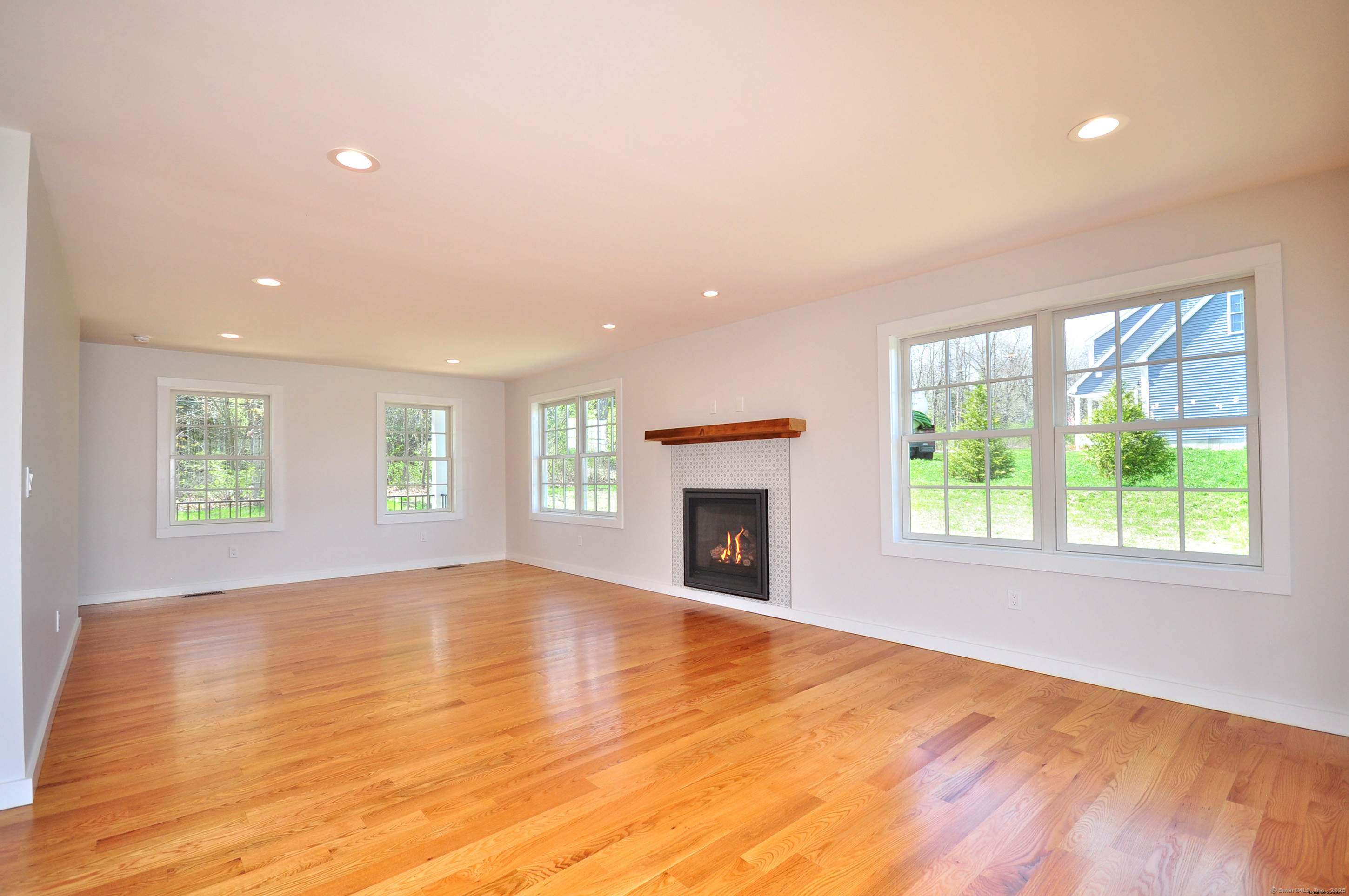 137 Buell, Litchfield, Connecticut 06759