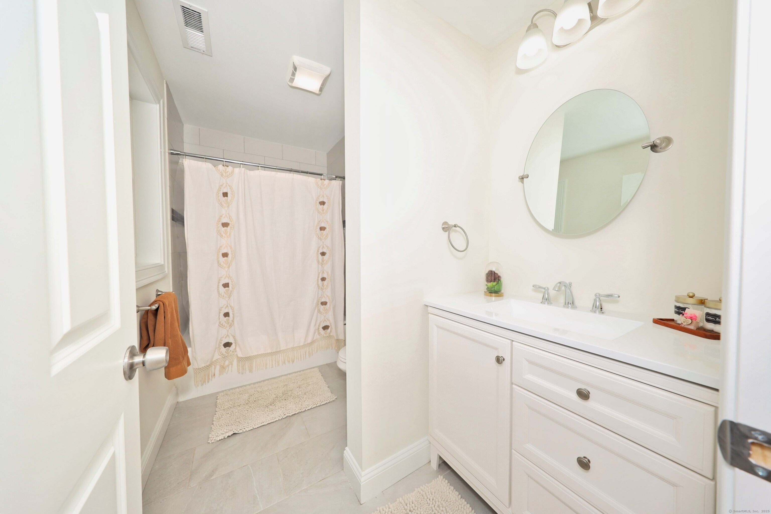 26 Greenwood, Prospect, Connecticut 06712