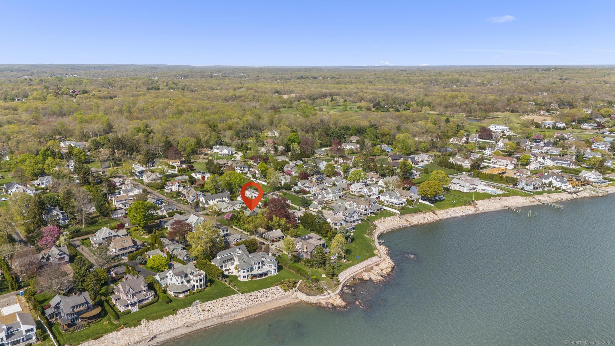 29 Crescent Bluff, Branford, Connecticut 06405
